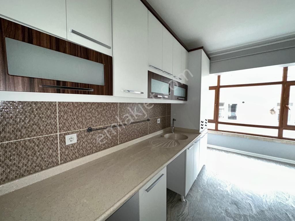 Gata Hast. Yakını 3+1 Orta Kat Ön Cephe Park Manzaralı Bağımsız - Görsel 4