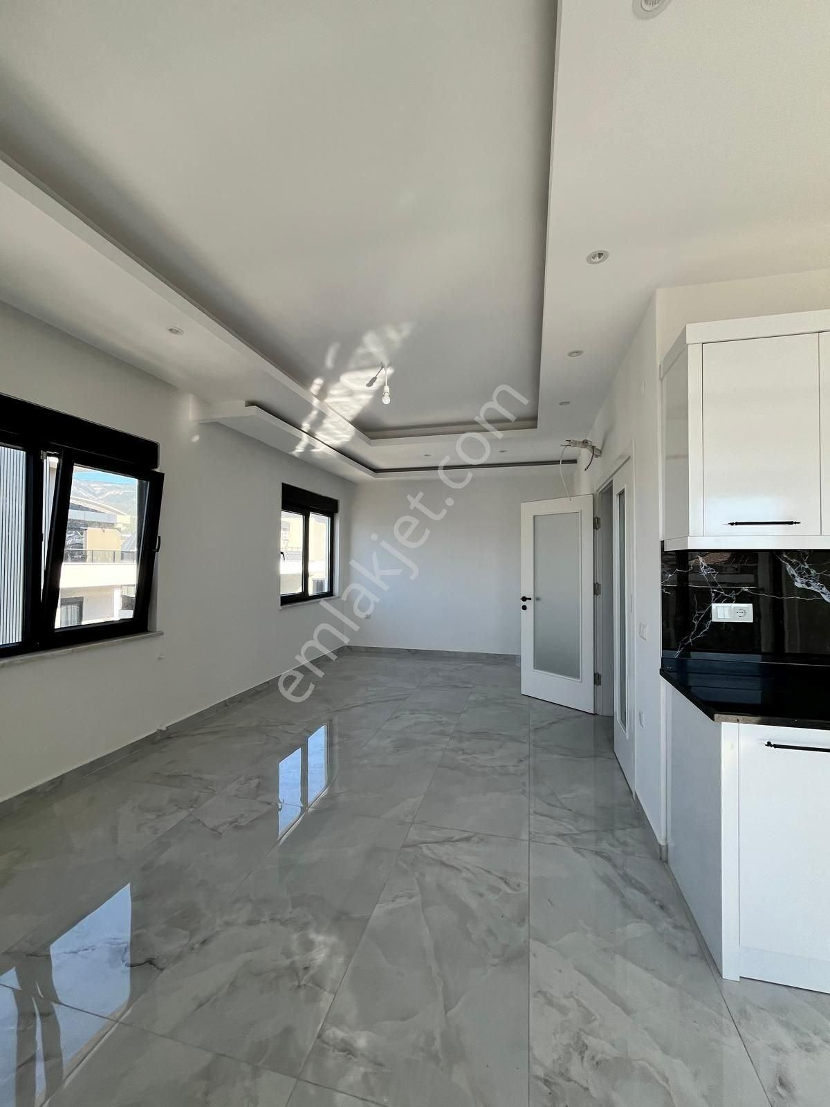 Alanya Oba’da Acil Satılık 4+1 Dubleks Daire - Görsel 11