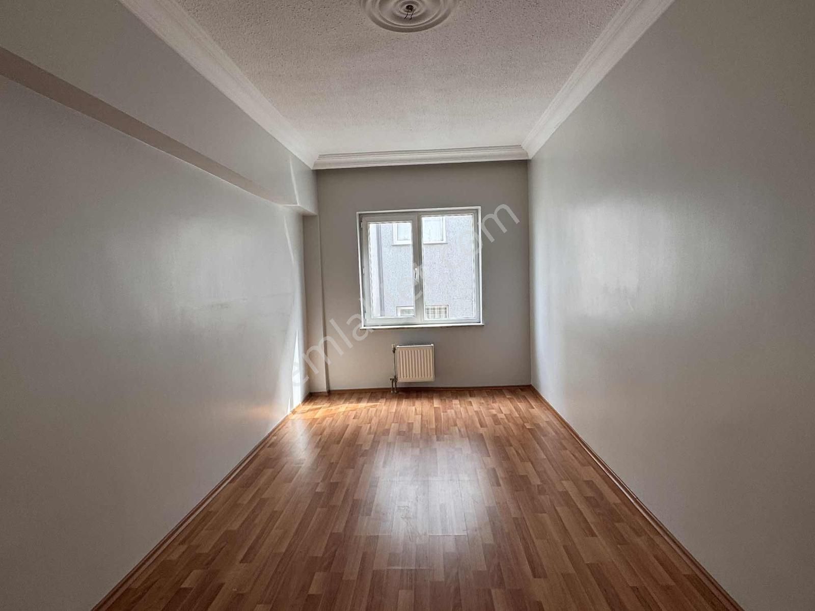 Öğretmenler Sitesi'nde Havuz Ve Peyzaj Manzaralı Geniş 3+1 Daire - Görsel 27