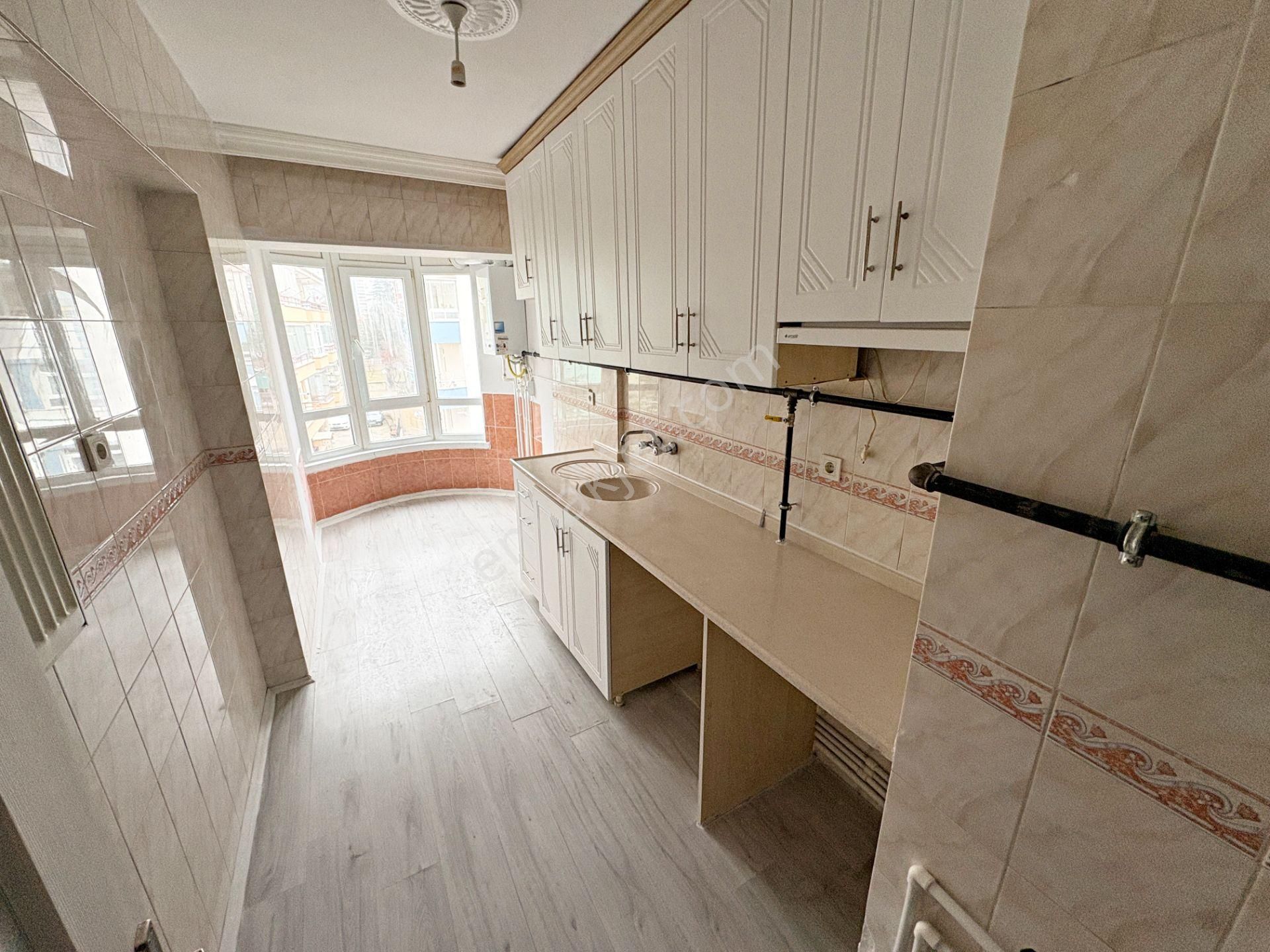 3+1 Bağımsız Salon Etlik Şehir Hastanesi Yakını Yeni Boyalı - Görsel 2