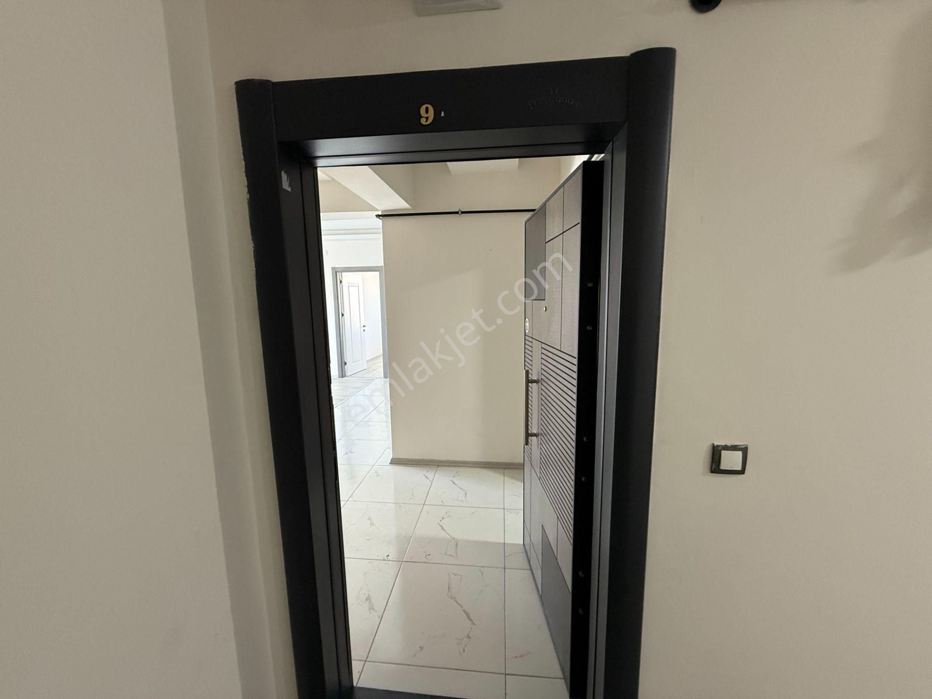 Global Emlak Çocuk Hastanesi Yakını Satılık 2+1 Daire - Görsel 2