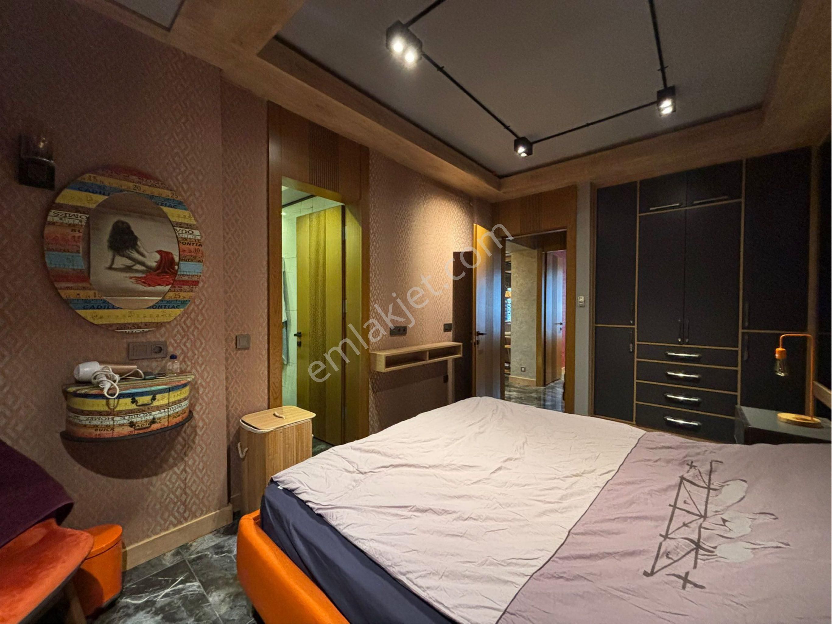 Alsancak Talatpaşa Yakını Lüks 2+1 Eşyalı Satılık Daire! - Görsel 10