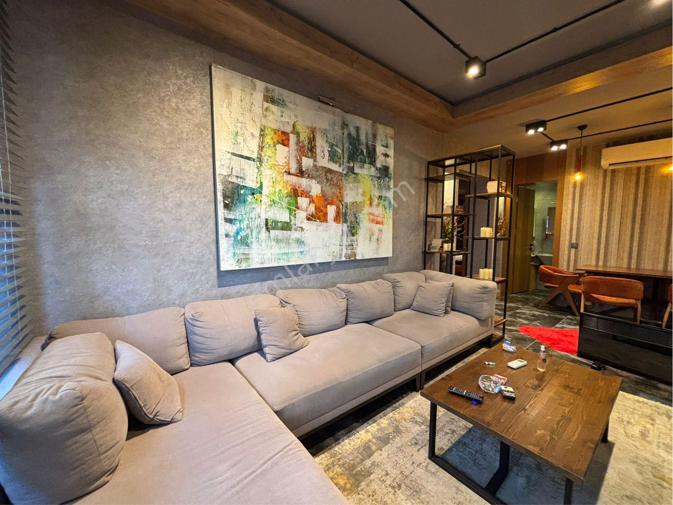 Alsancak Talatpaşa Yakını Lüks 2+1 Eşyalı Satılık Daire! - Görsel 2