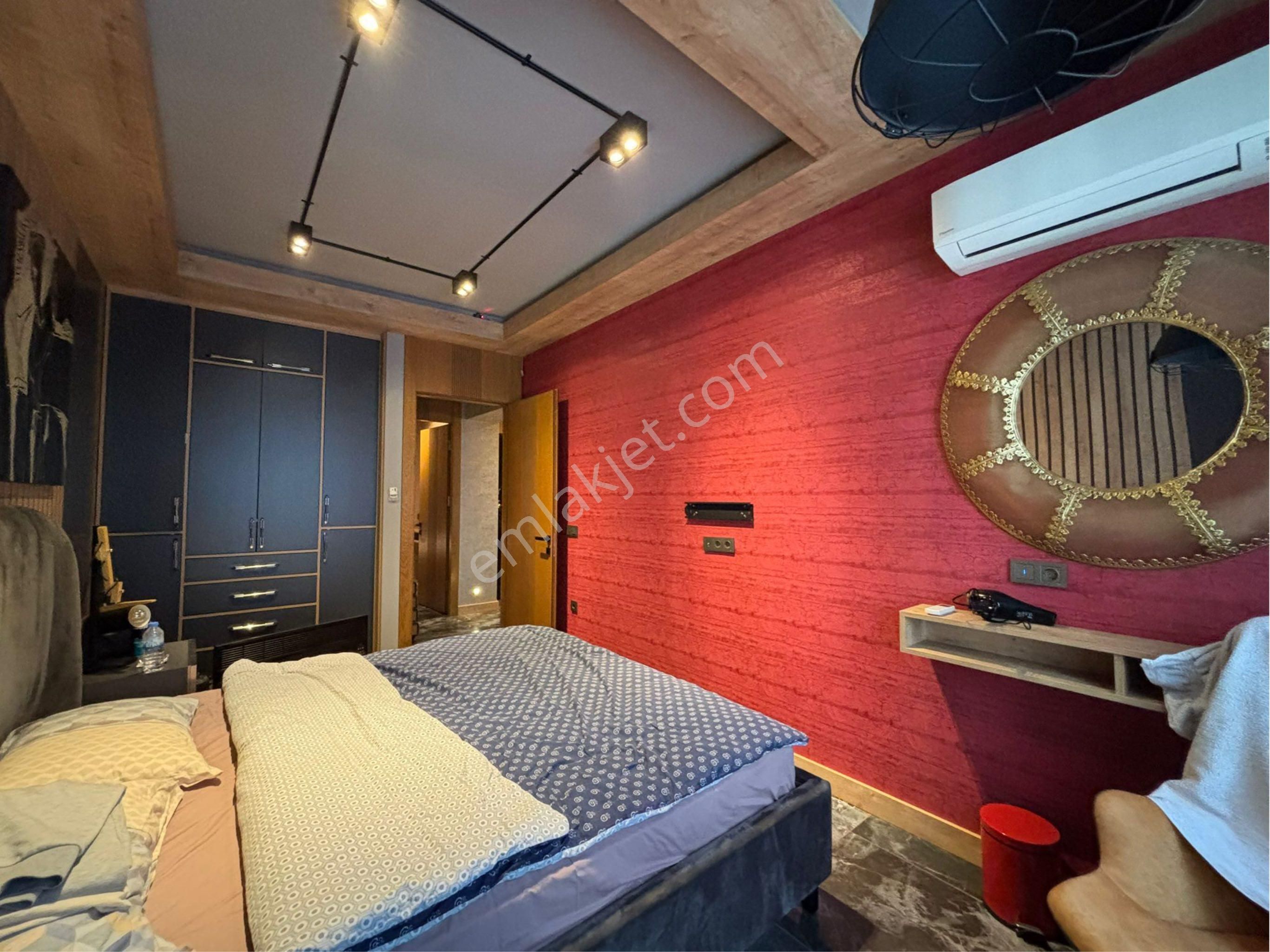 Alsancak Talatpaşa Yakını Lüks 2+1 Eşyalı Satılık Daire! - Görsel 13