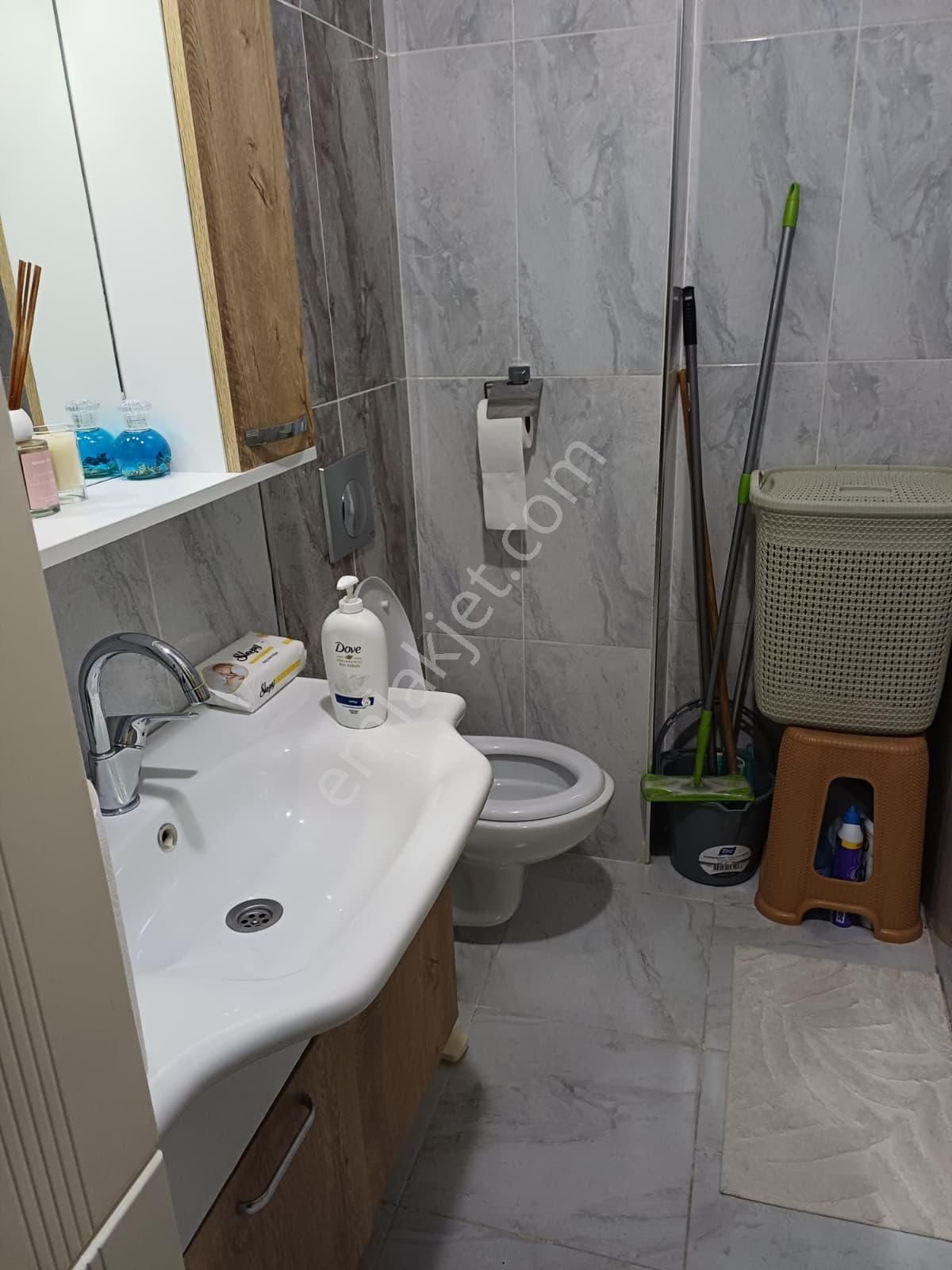 İstanbul House'dan Bahçelievler'de 7 Yıllık Binada 2+1 Y.giriş - Görsel 11