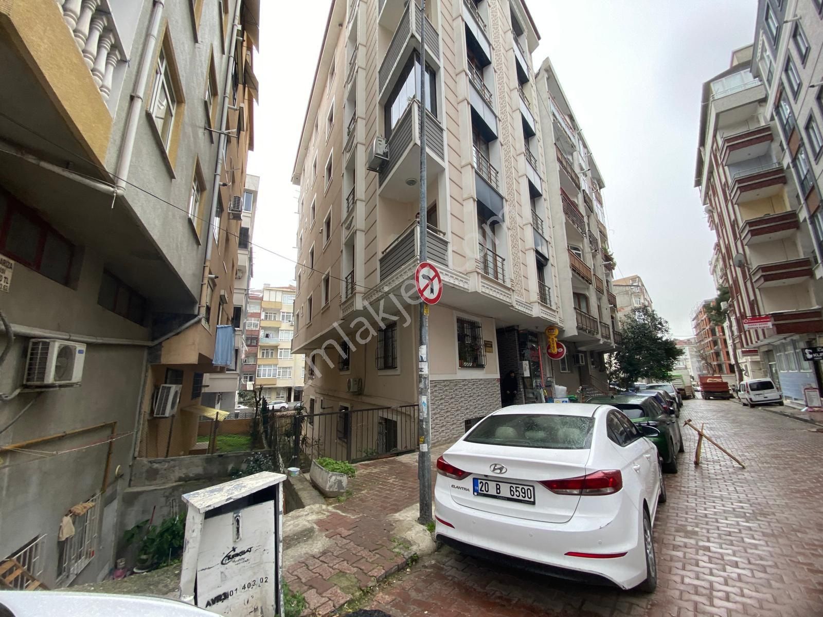 İstanbul House'dan Bahçelievler'de 7 Yıllık Binada 2+1 Y.giriş - Görsel 4