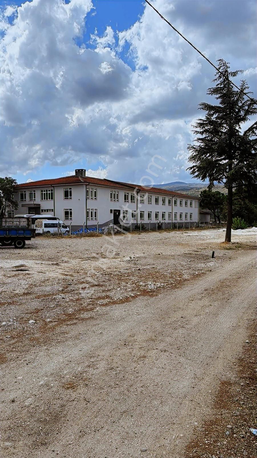 Expert'ten Mustafakemalpaşa Devecikonağın'da Satılık Tarla - Görsel 25