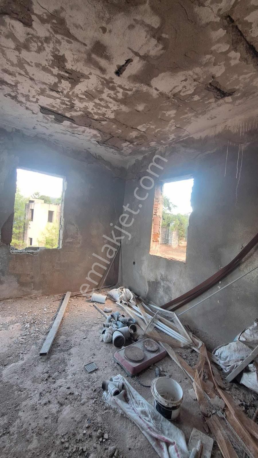 Milas Kıyıkışlacık Denize Sıfır Sitede Satılık Natamam Villa - Görsel 5