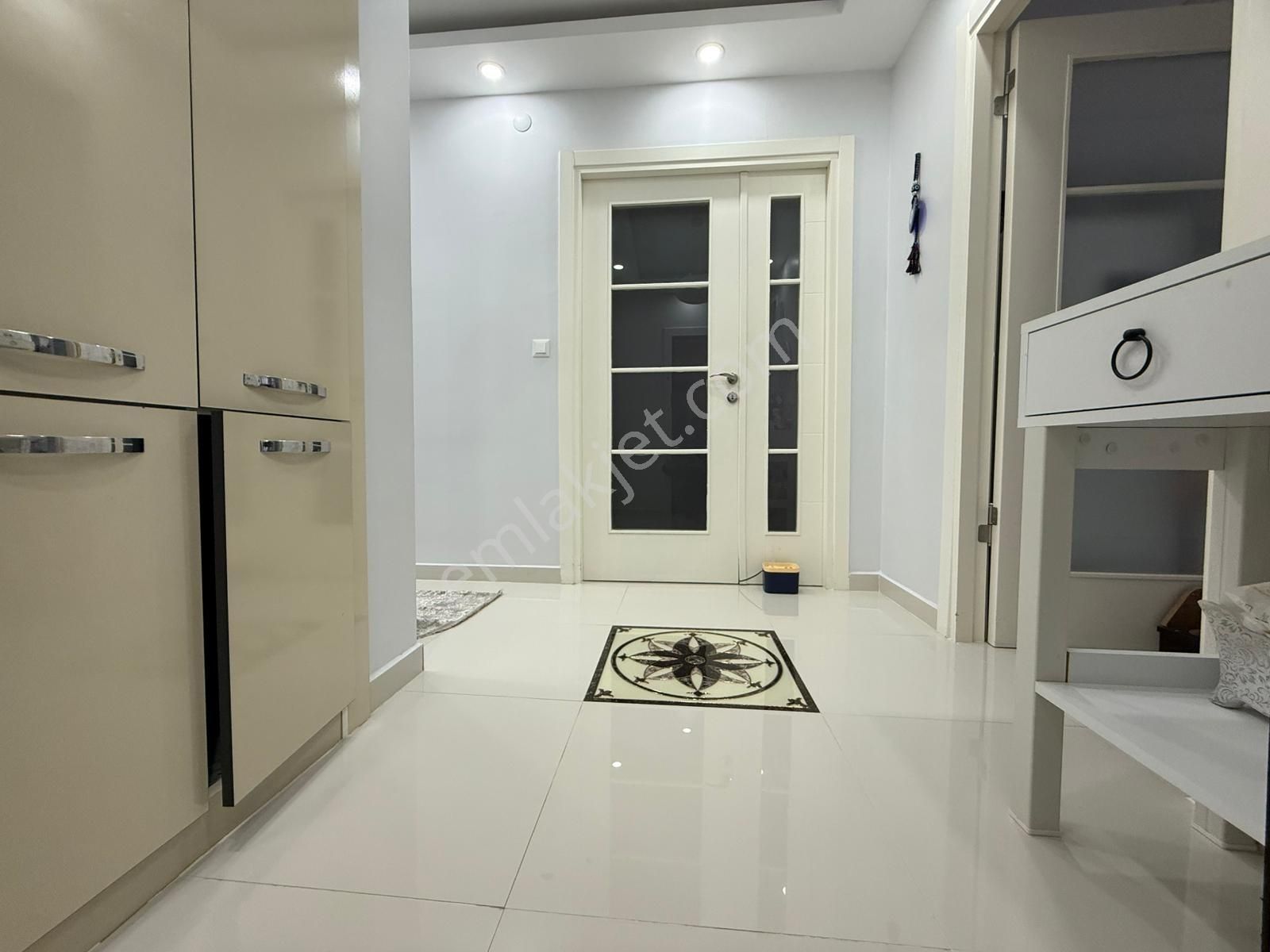 Beykent Adnan Kahveci Mah.site İçi Büyük M2 Tadilatlı Daire - Görsel 4