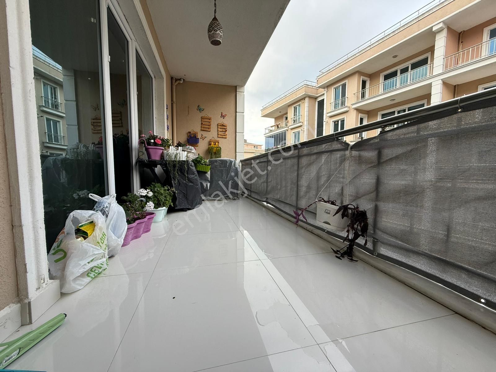 Beykent Adnan Kahveci Mah.site İçi Büyük M2 Tadilatlı Daire - Görsel 8