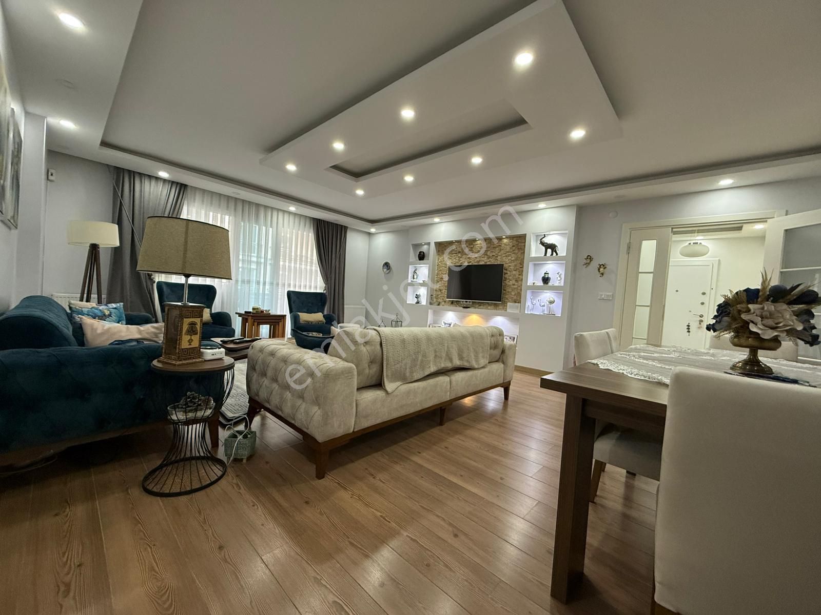 Beykent Adnan Kahveci Mah.site İçi Büyük M2 Tadilatlı Daire - Görsel 13
