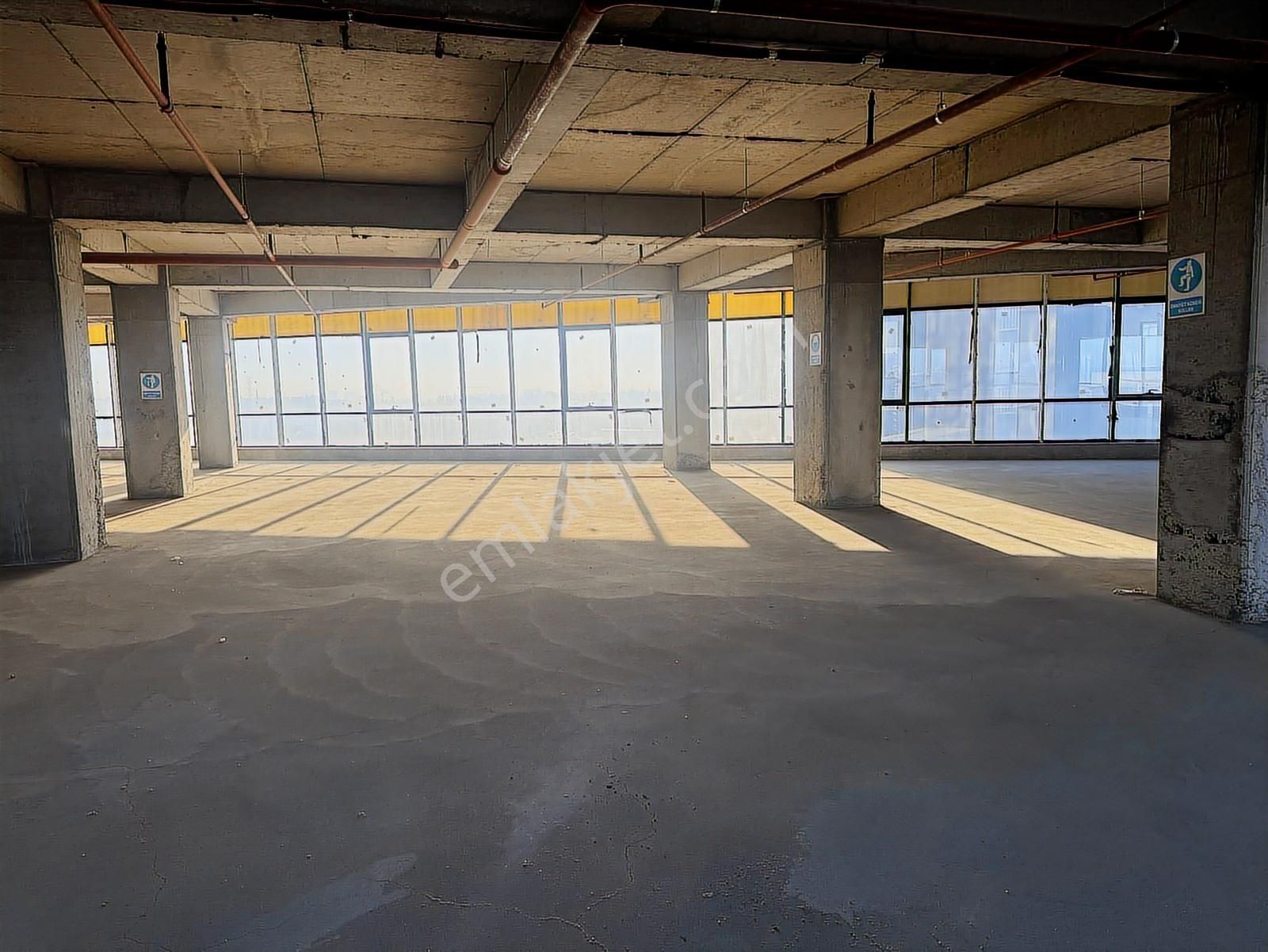 Tekstılkent'te Tem Otoyolu Üzerınde Kıralık Plaza Katı 770 M2 - Görsel 19