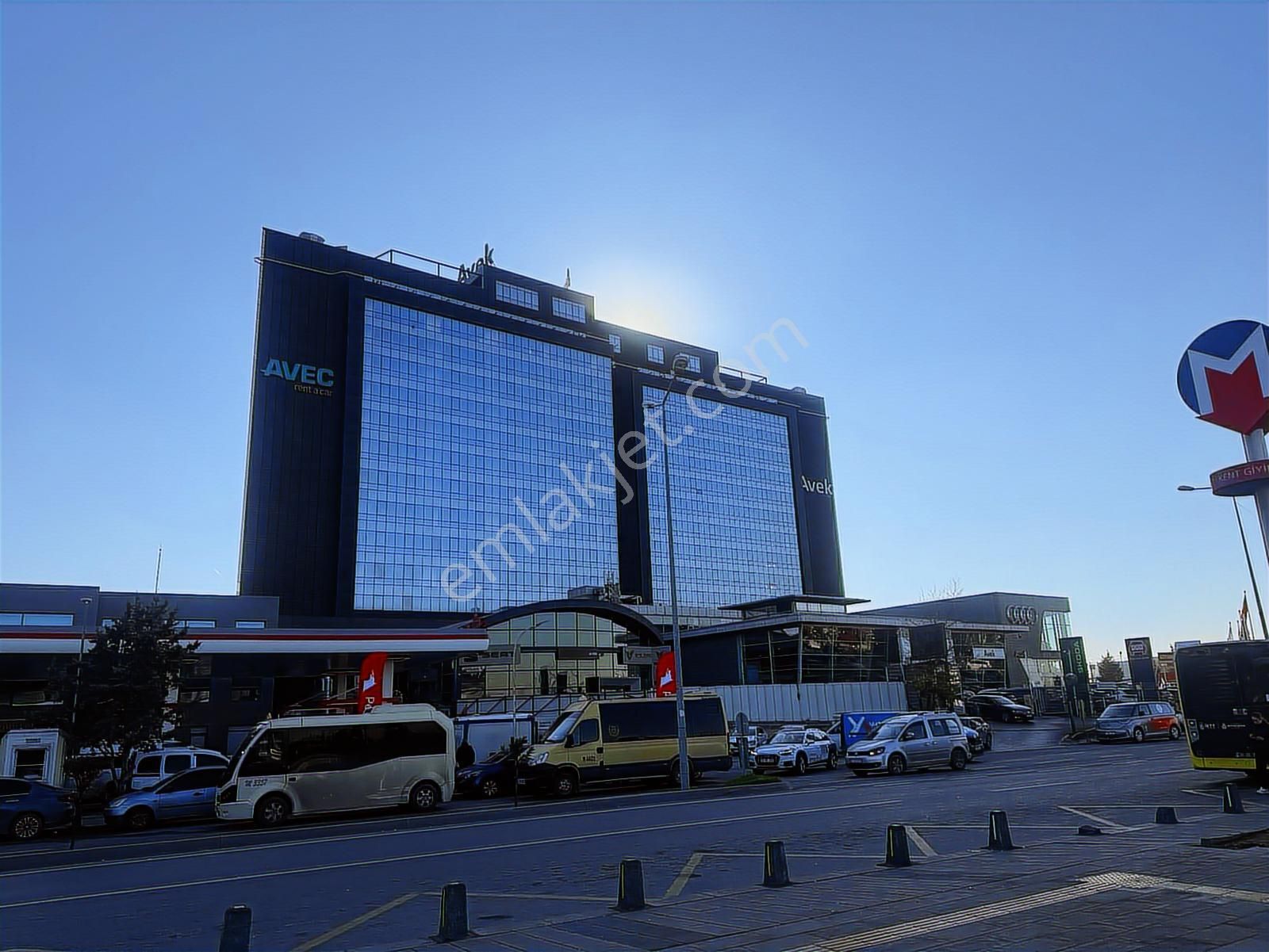 Tekstılkent'te Tem Otoyolu Üzerınde Kıralık Plaza Katı 770 M2 - Görsel 29