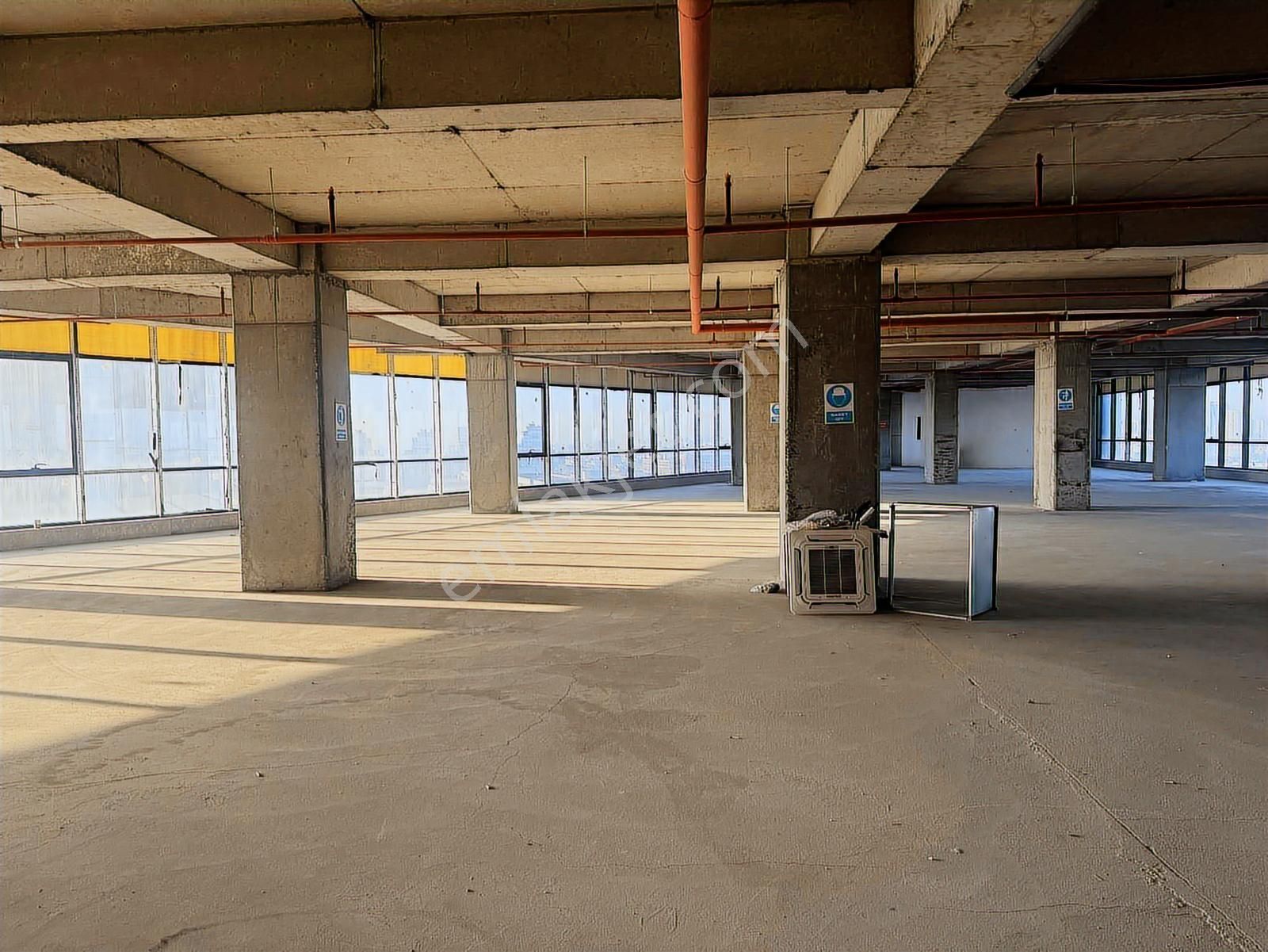 Tekstılkent'te Tem Otoyolu Üzerınde Kıralık Plaza Katı 770 M2 - Görsel 4