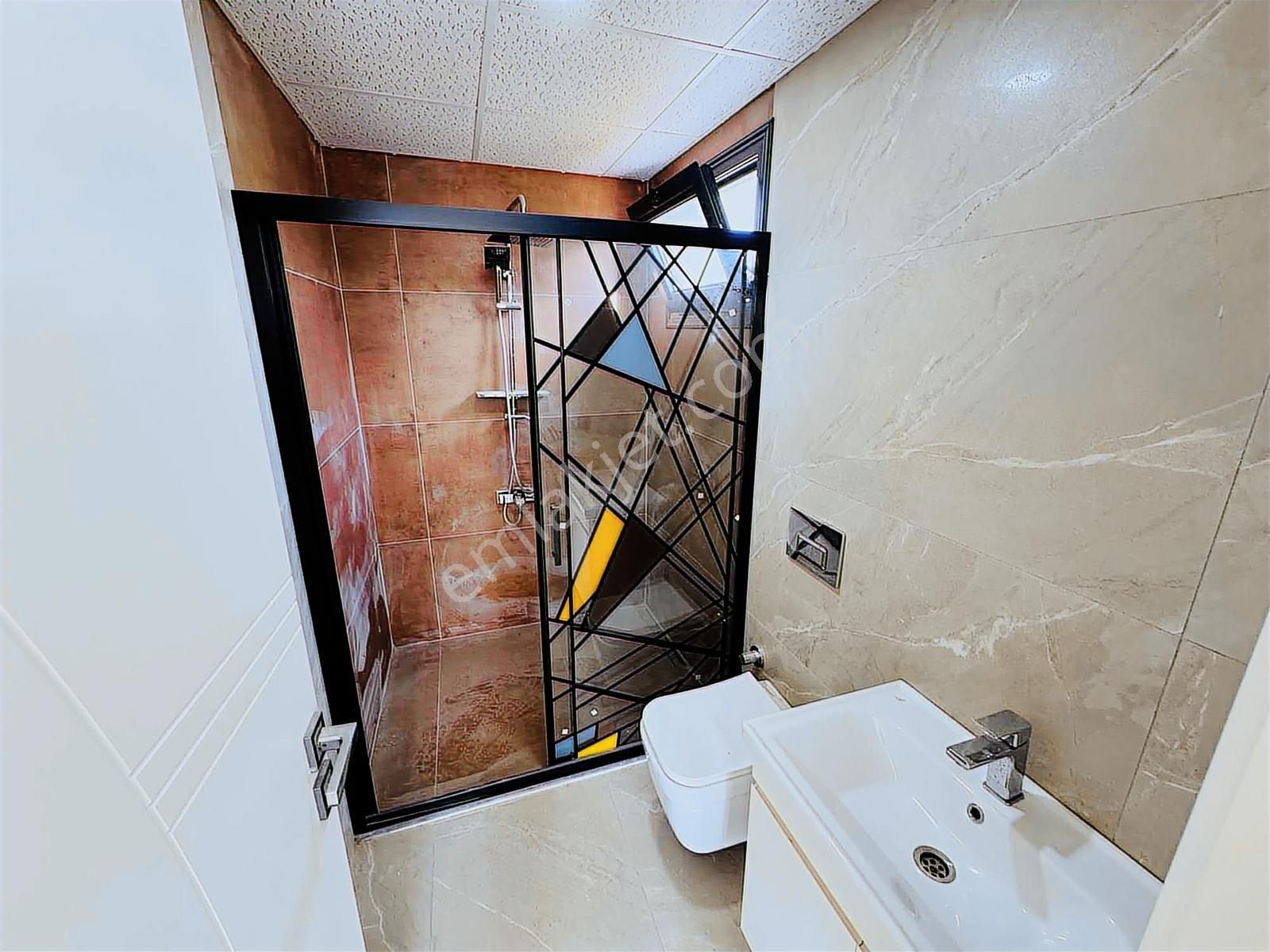 Güzelçamlı'da 380 M2 Arsa İçinde Siteden Bağımsız 4+1 Villa - Görsel 18