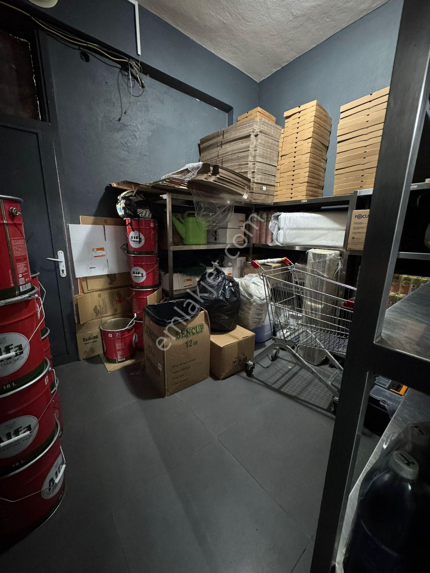 Ordu Caddesi Üzeri Devren Kiralık Dükkan - Görsel 17