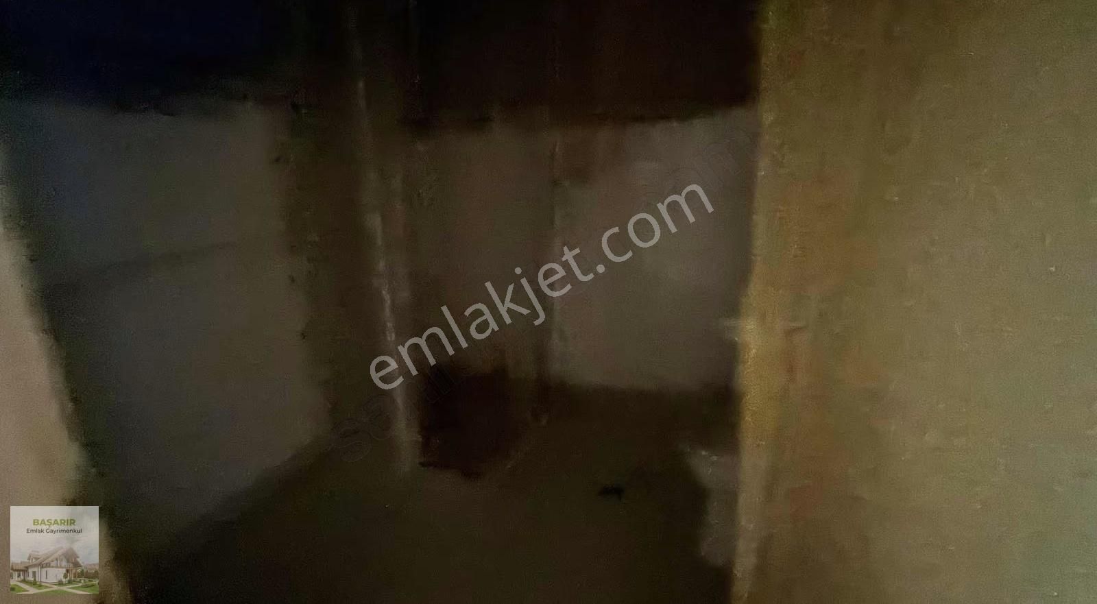 Hatay Araphasanda Yarı Kot Bahçeli 3+1 Aydınlık Merkezi Lakasyon - Görsel 20