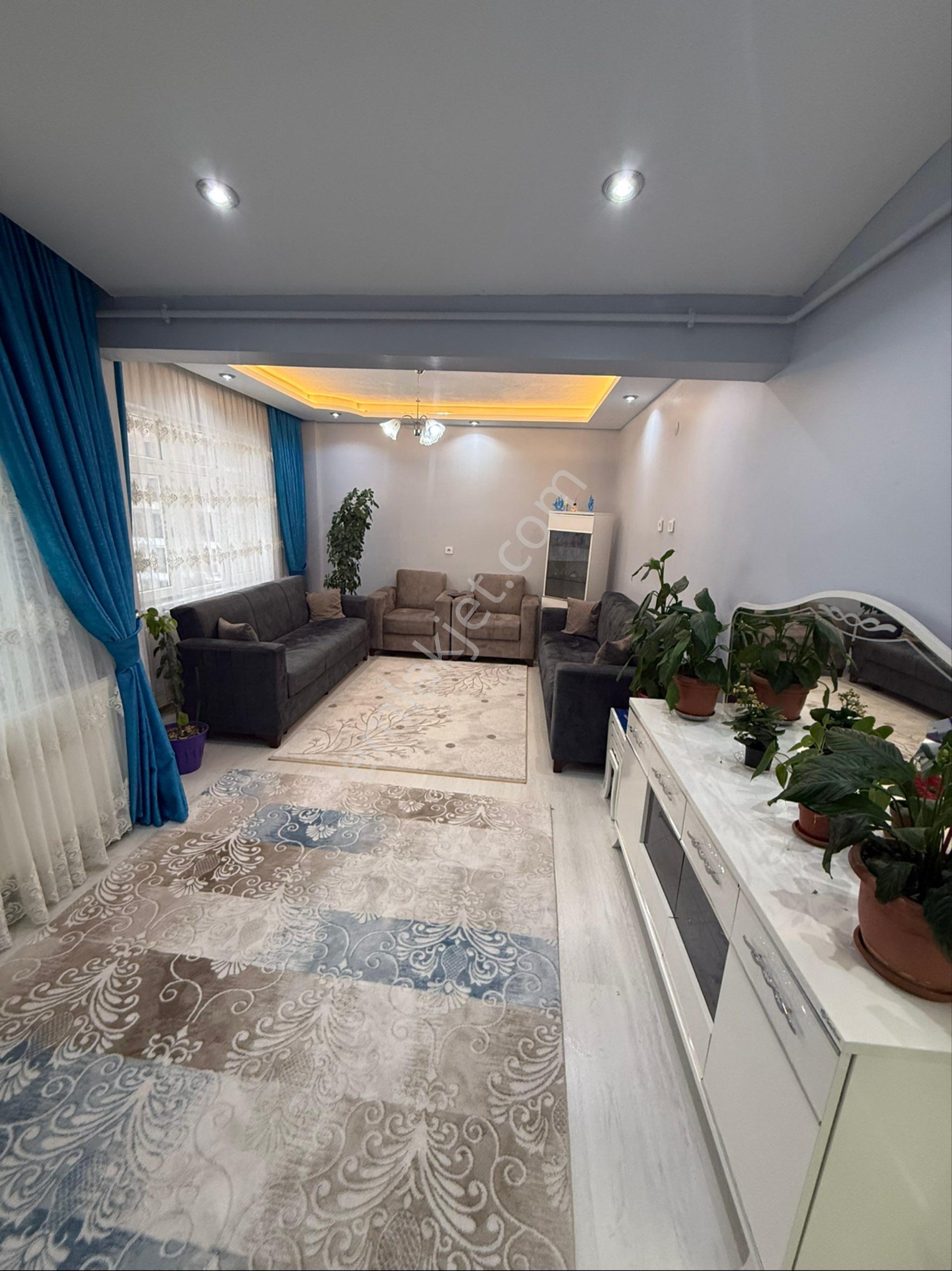 Dairemiz 3 Katlı Binanın 2 Arakatıda Olup 2+1 Full Yapılıdır - Görsel 11