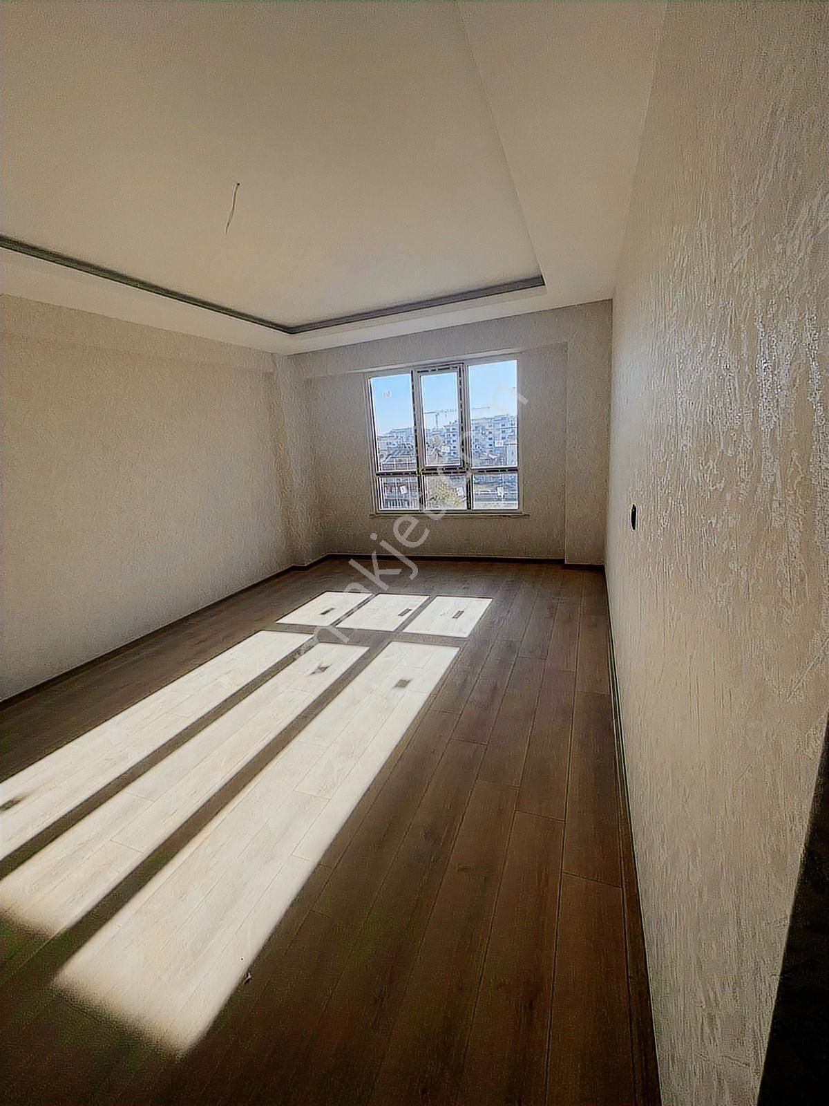 Hamzaoğlu Mahallesi Sarıyakup Caddesinde Satılık Sıfır 3+1 Daire - Görsel 15