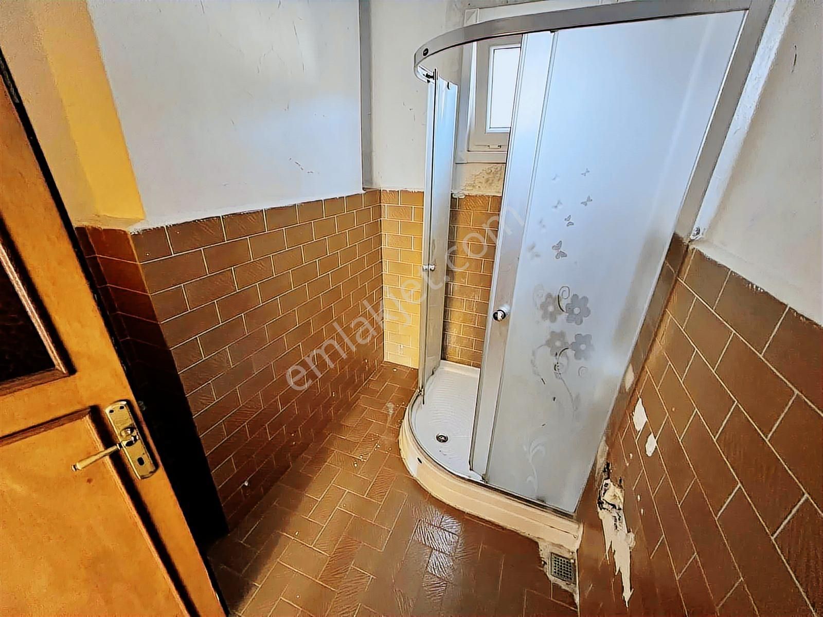Üsküdar Çamlıcada 3+1 Kiralık Daire Eşsiz Boğaz Manzarası - Görsel 8
