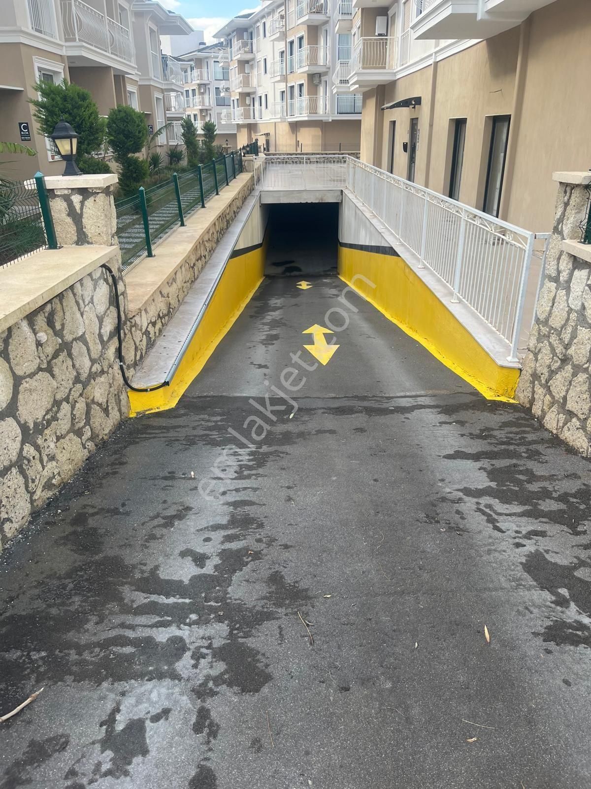 Kuşadası Davutlar Bölgesi'nde Satılık 3+1 Daire - Görsel 5