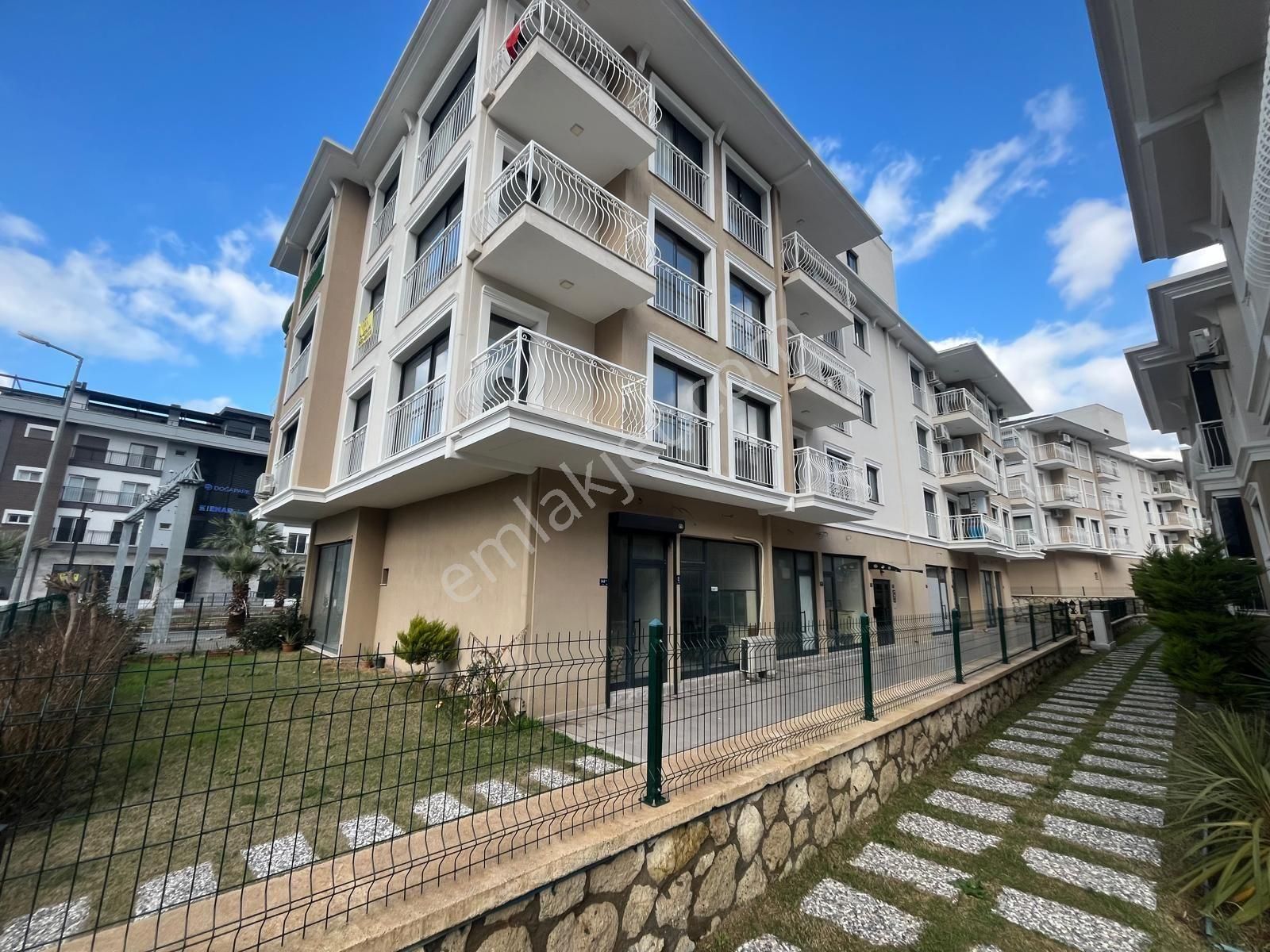 Kuşadası Davutlar Bölgesi'nde Satılık 3+1 Daire - Görsel 10