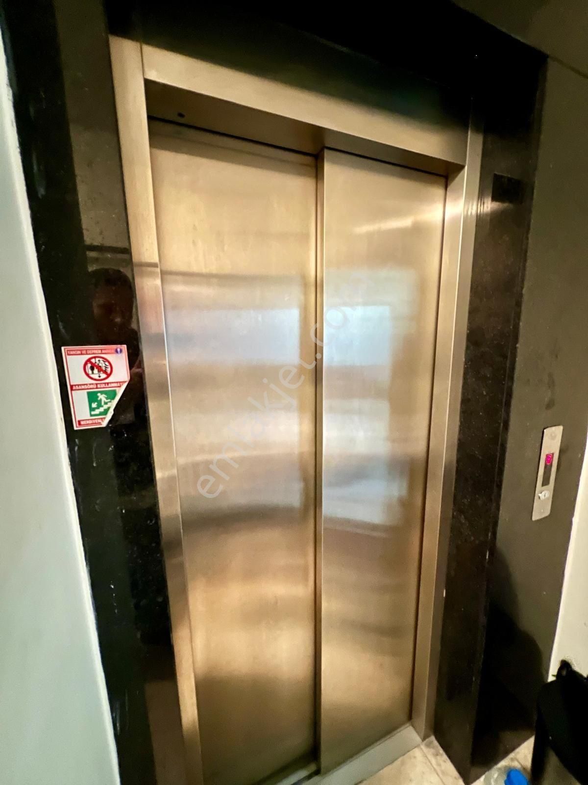 Loft'tn Tevfikbey Mah 2+1 90m2 Satılık Kullanışlı 1. Kat Yeni Daire - Görsel 31