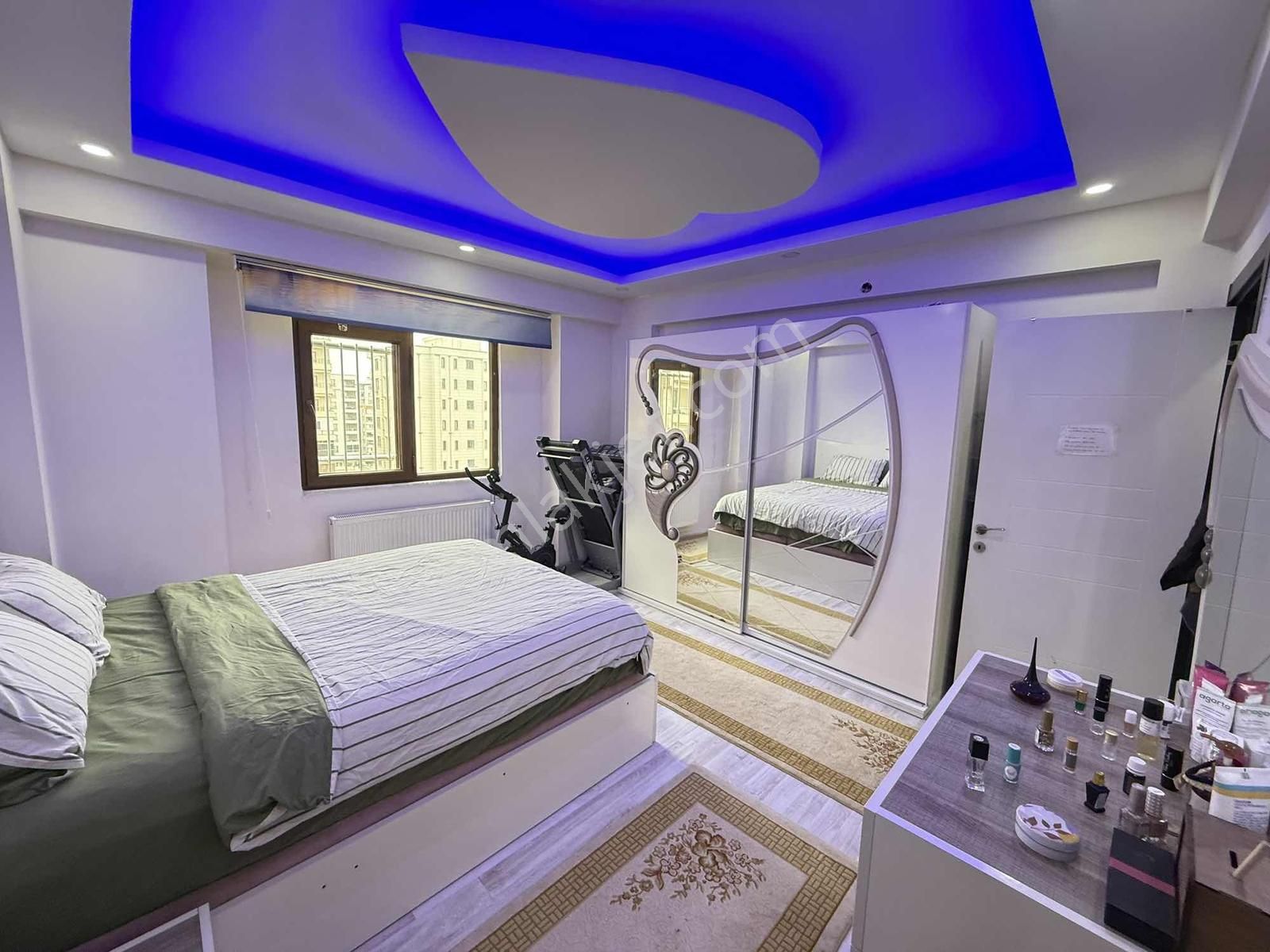 Güllübağ'da Cadde Üzeri 3+1 Arakat - Görsel 23