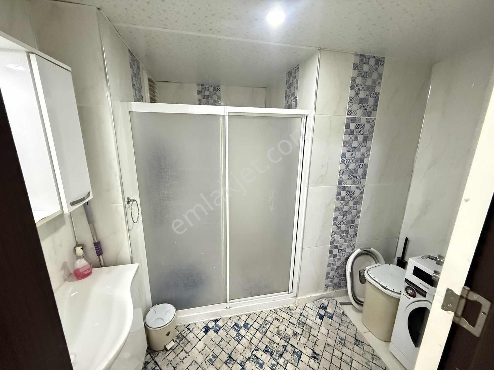 Güllübağ'da Cadde Üzeri 3+1 Arakat - Görsel 31