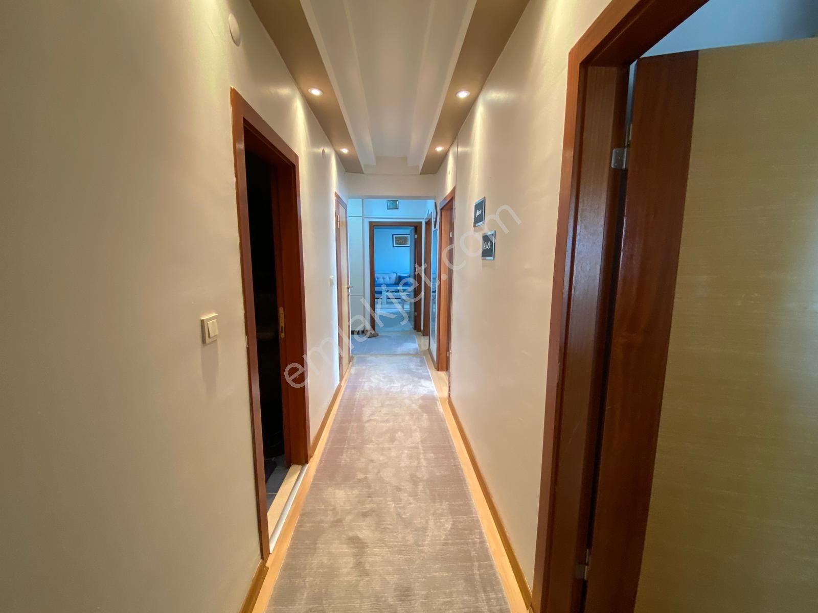Batıkent Çakırlar'da Ara Katta Yapılı Site İçi 3+1 Satılık Daire - Görsel 18