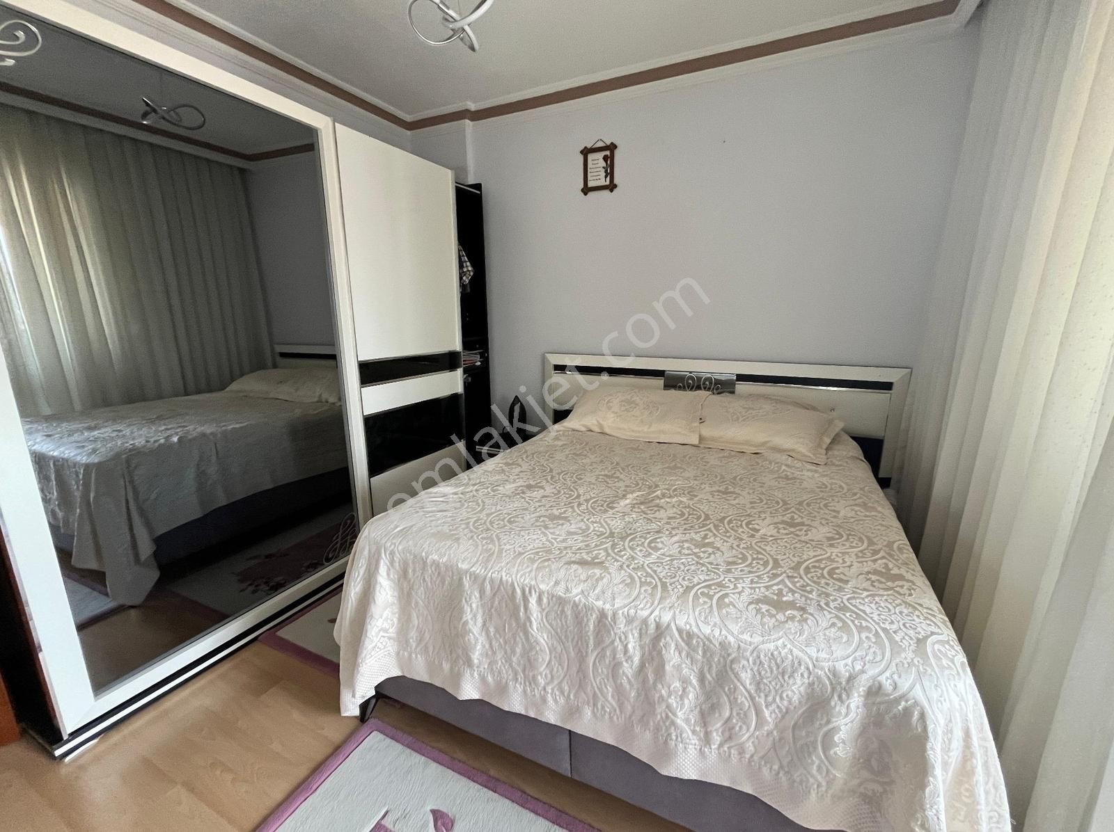 Batıkent Çakırlar'da Ara Katta Yapılı Site İçi 3+1 Satılık Daire - Görsel 26