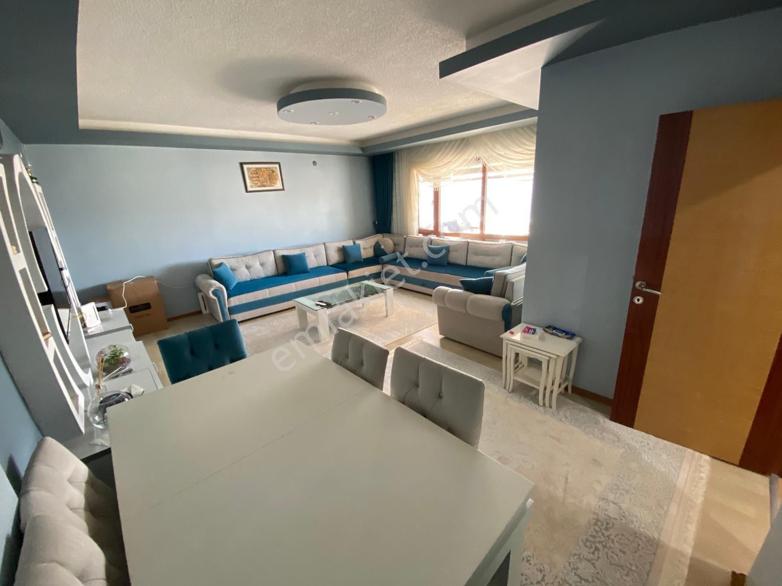 Batıkent Çakırlar'da Ara Katta Yapılı Site İçi 3+1 Satılık Daire - Görsel 4