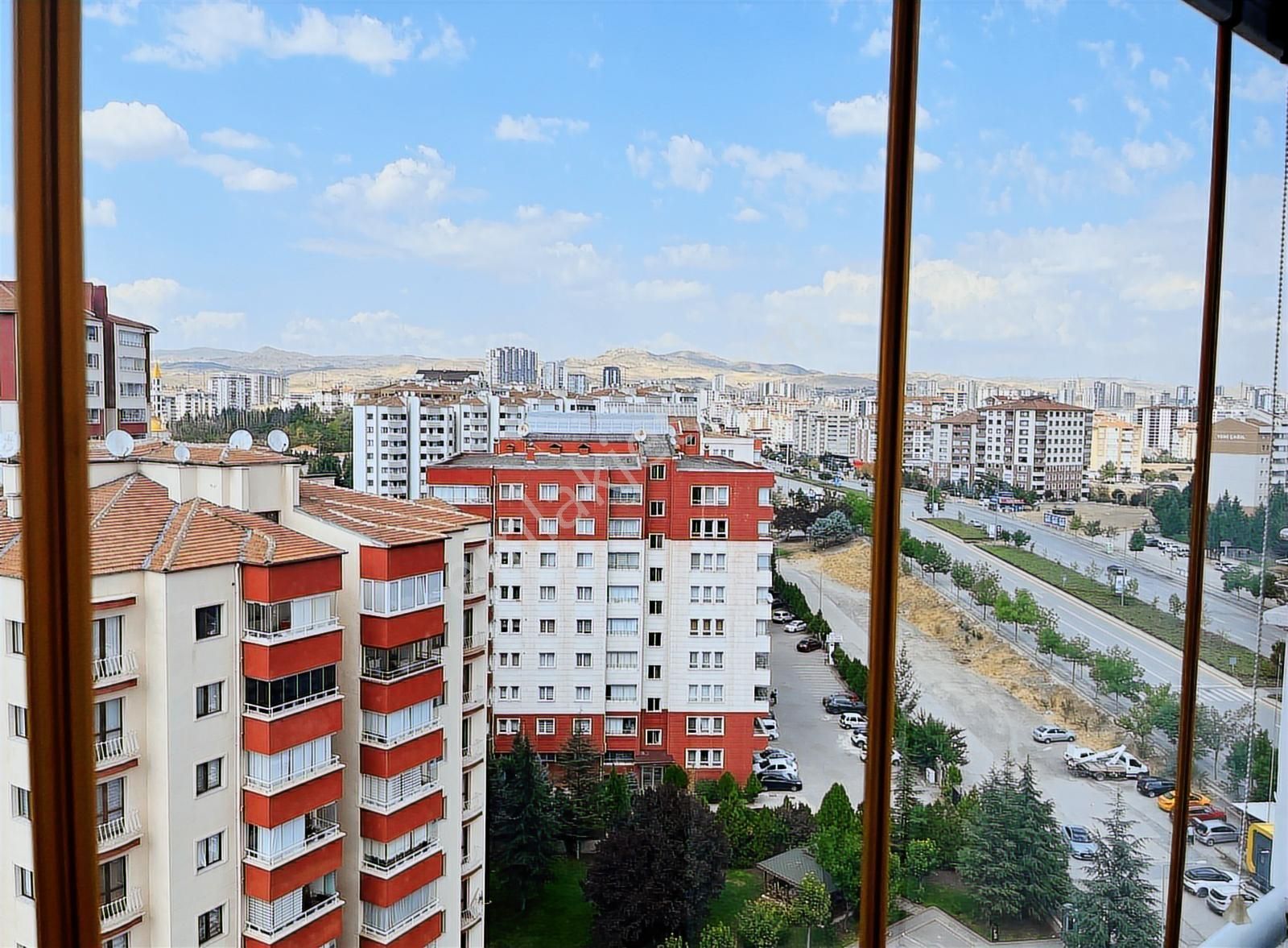 Batıkent Çakırlar'da Ara Katta Yapılı Site İçi 3+1 Satılık Daire - Görsel 28