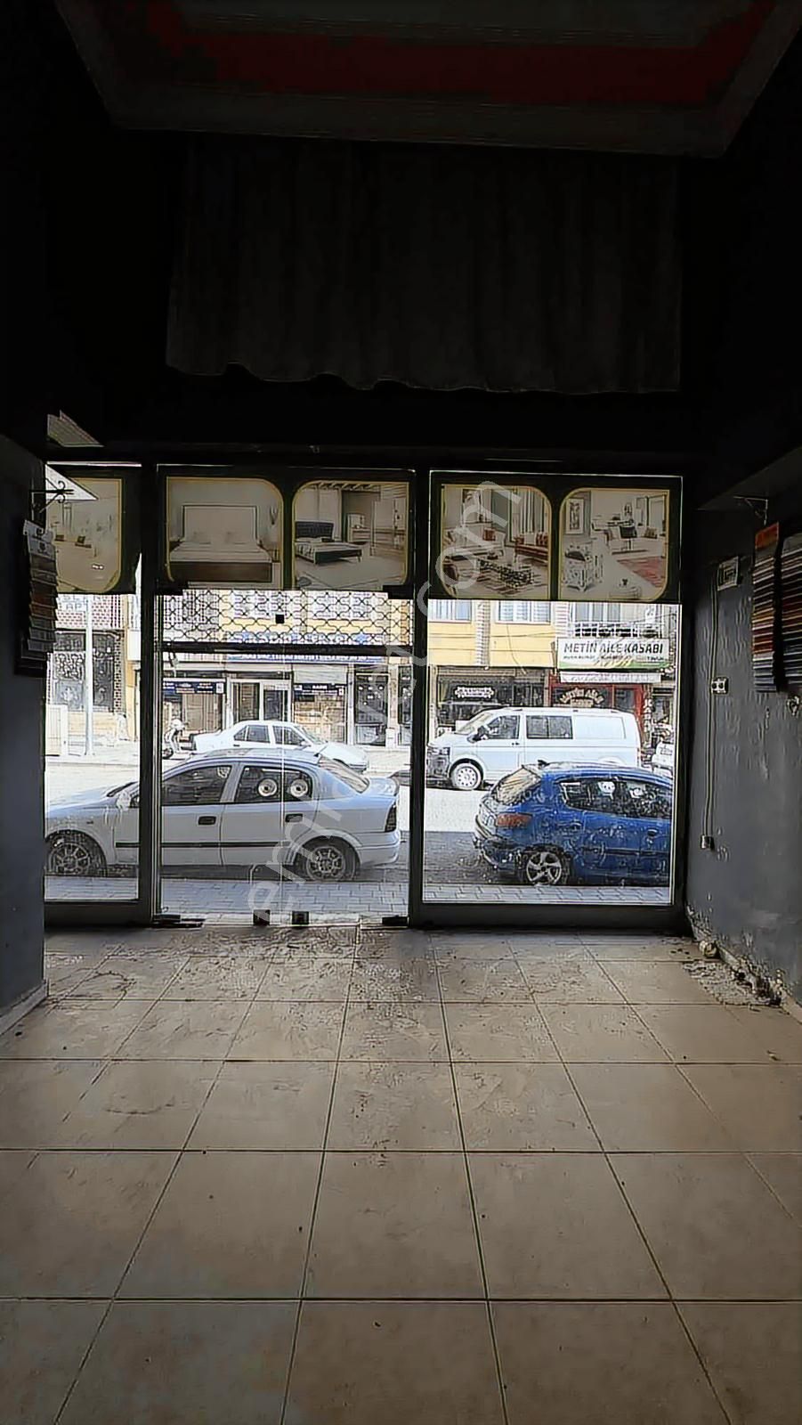 İşlek Caddede Satılık 2 Katlı İşyeri - Görsel 17