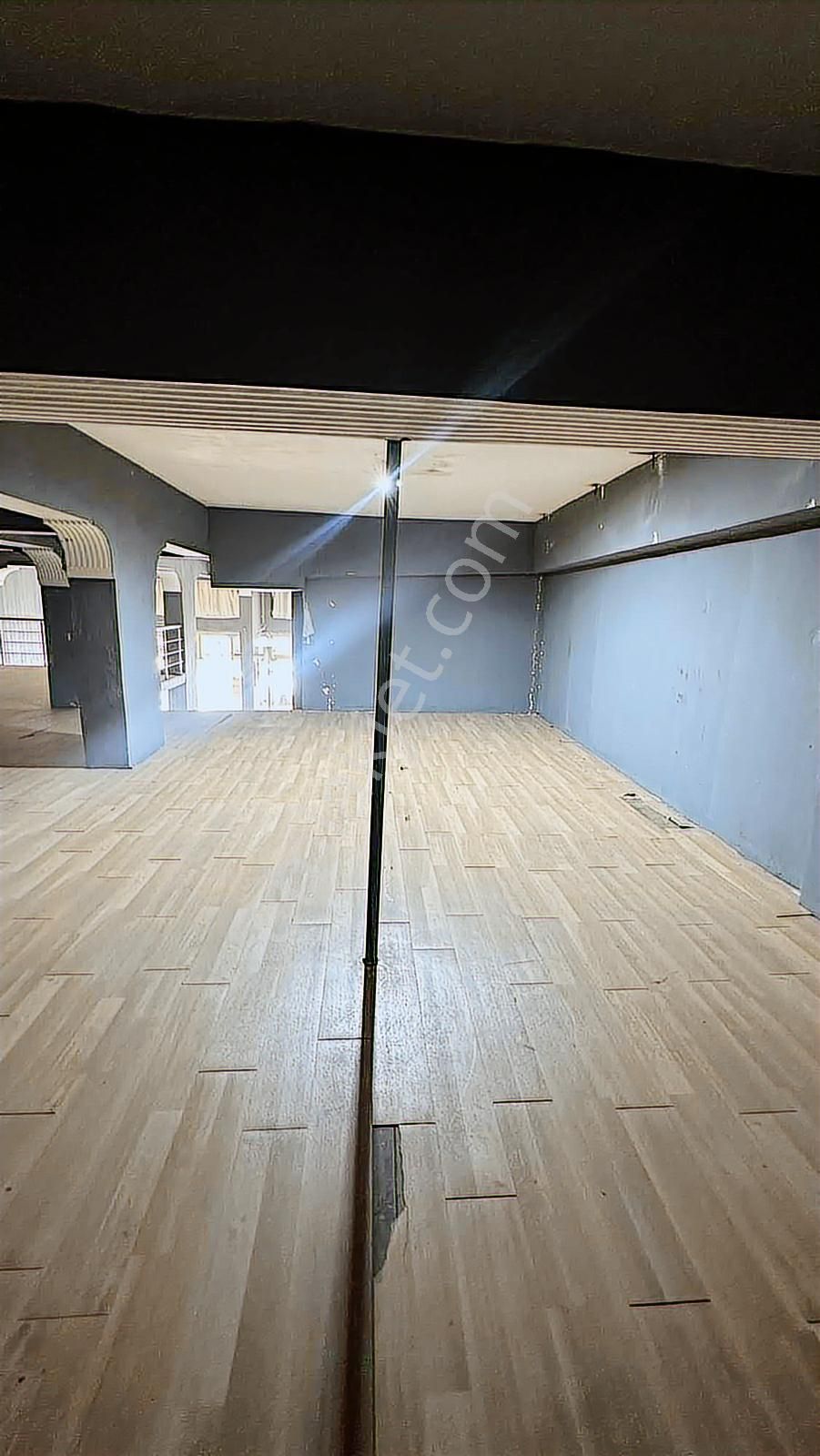 İşlek Caddede Satılık 2 Katlı İşyeri - Görsel 5