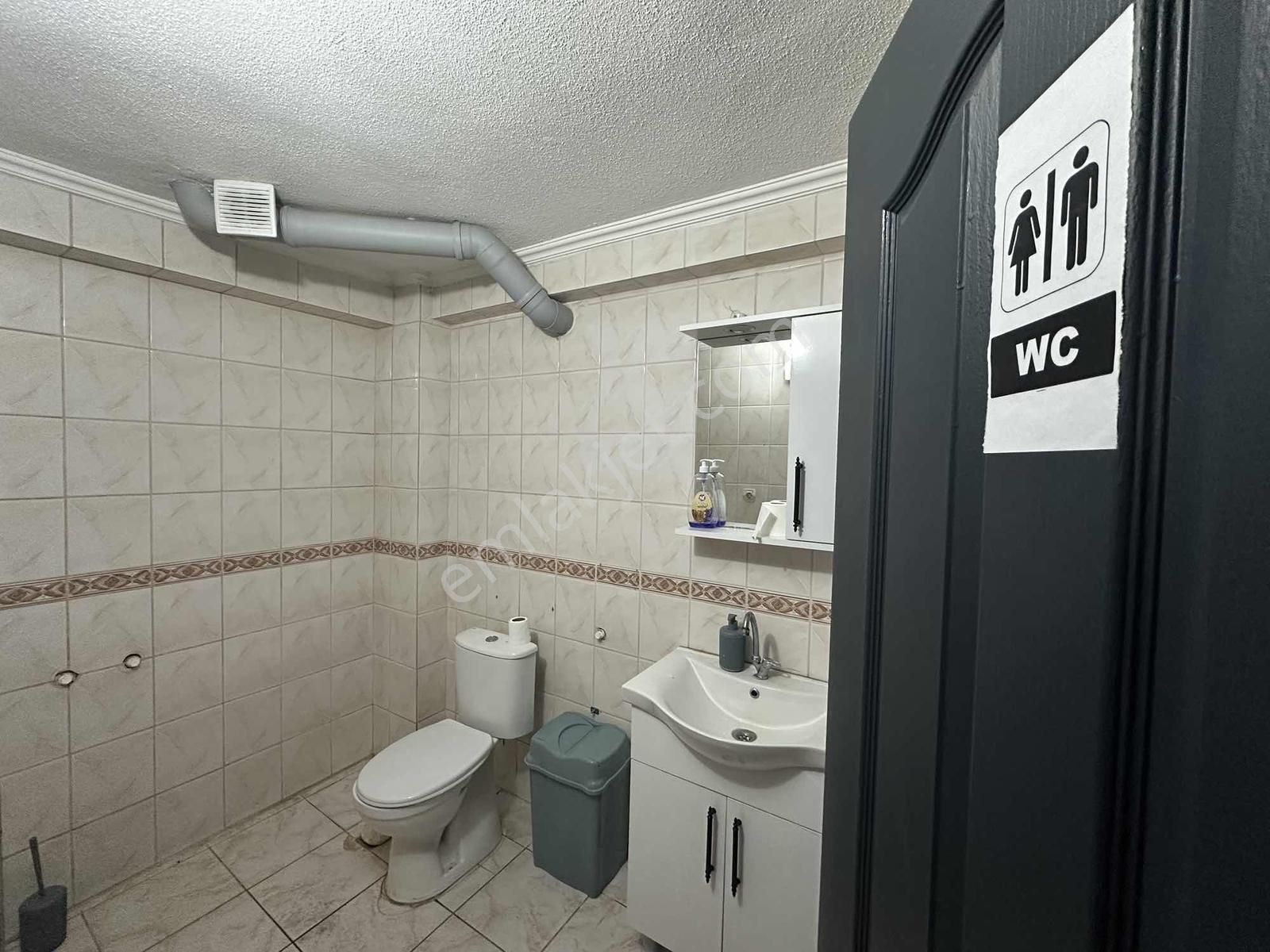 Artmuçuk Yol Üzeri İşlek Yerde Dükkan - Görsel 4