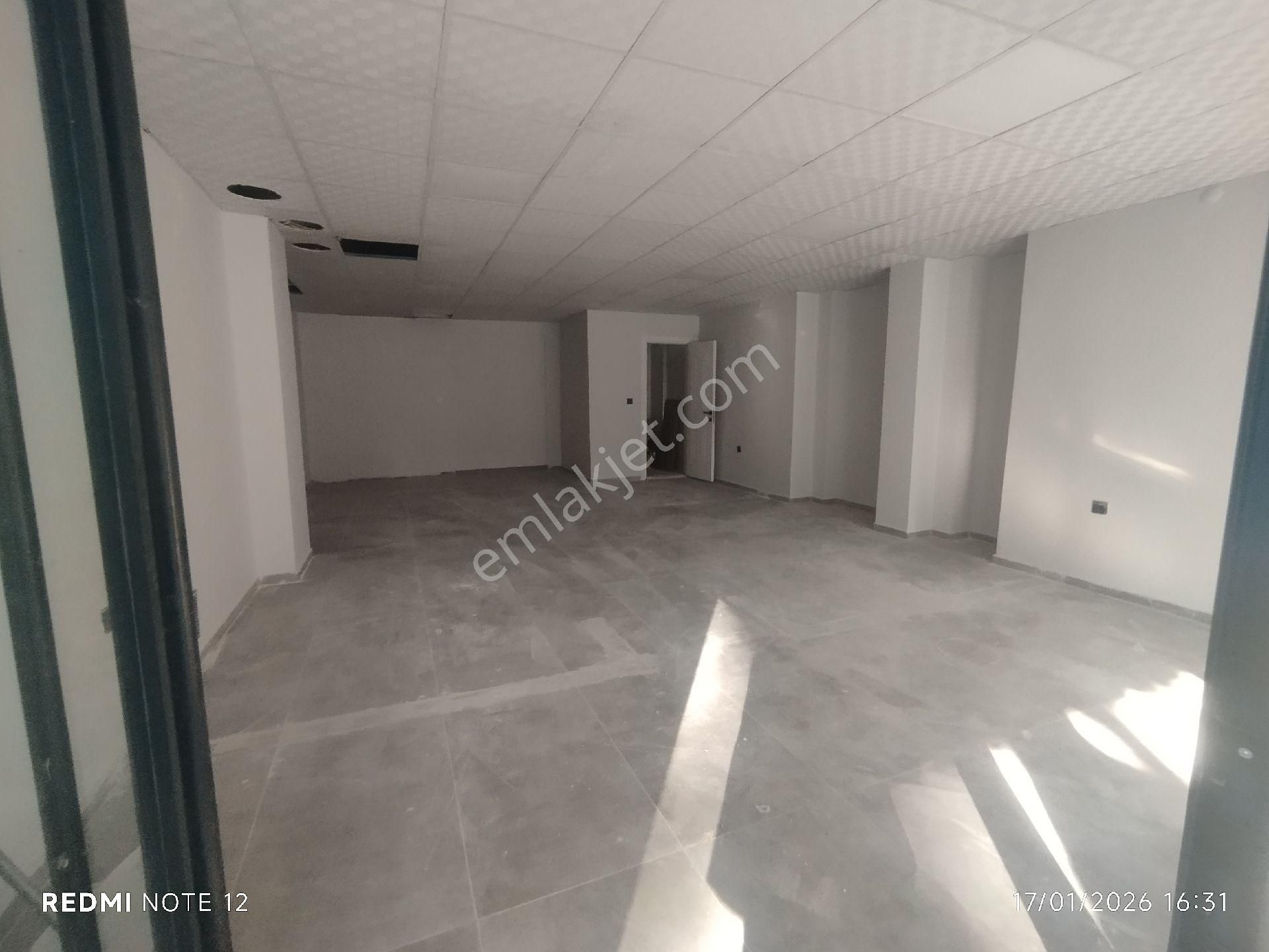 Yeşilyurt Üzümcü Okulunun Yakını İşyeri Sarılık