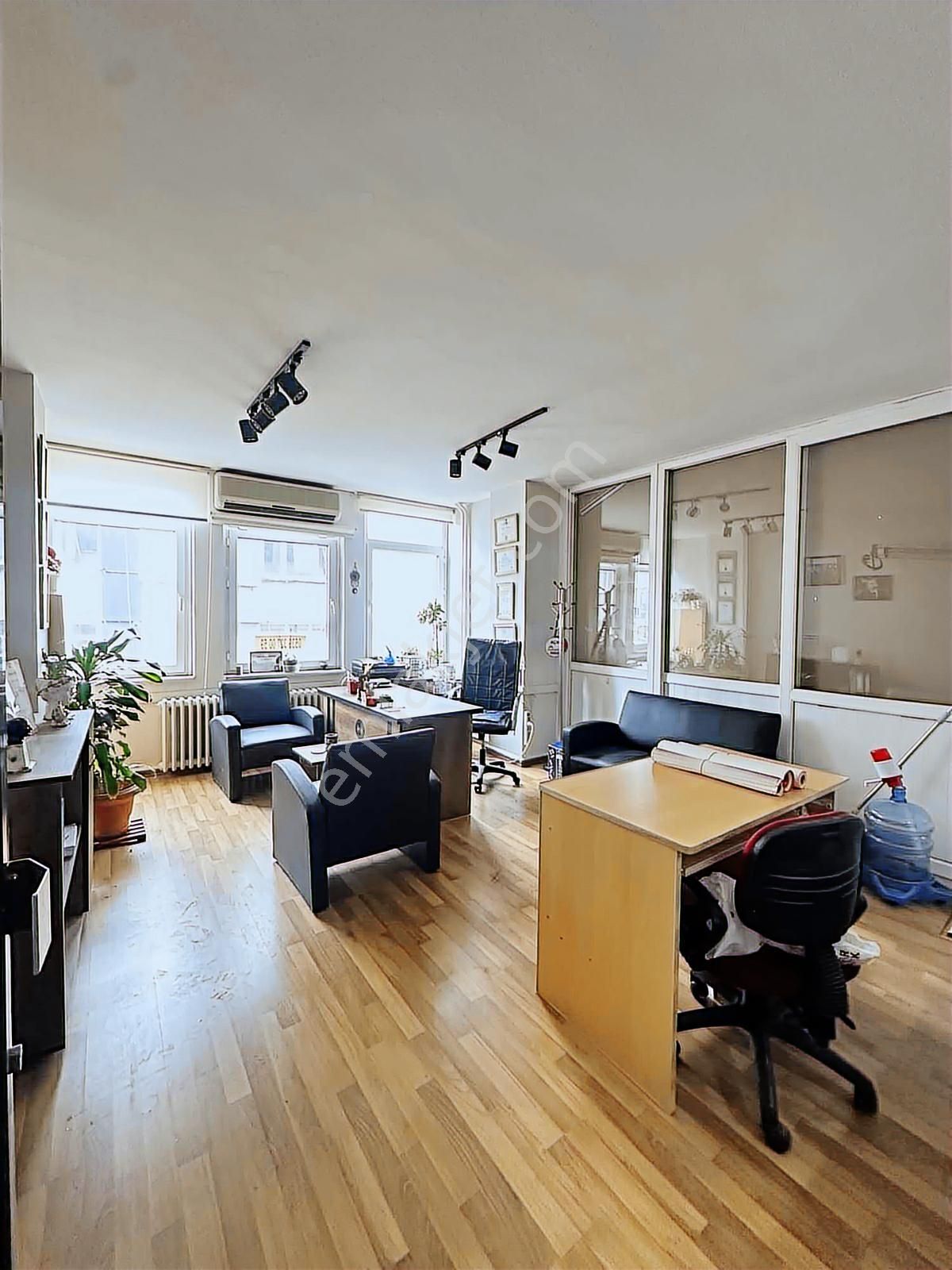 Belediye Merkezinde 2adet Dükkan Büro - Görsel 5