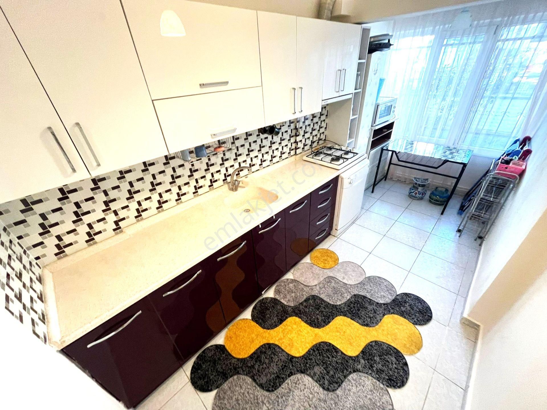💥akçay'da Aygül'den💥 Bahçe Kullanımlı Site İçi Ayrı Mutfak Doğalgazlı Ful Eşyalı 2+1 Satılık Daire - Görsel 3