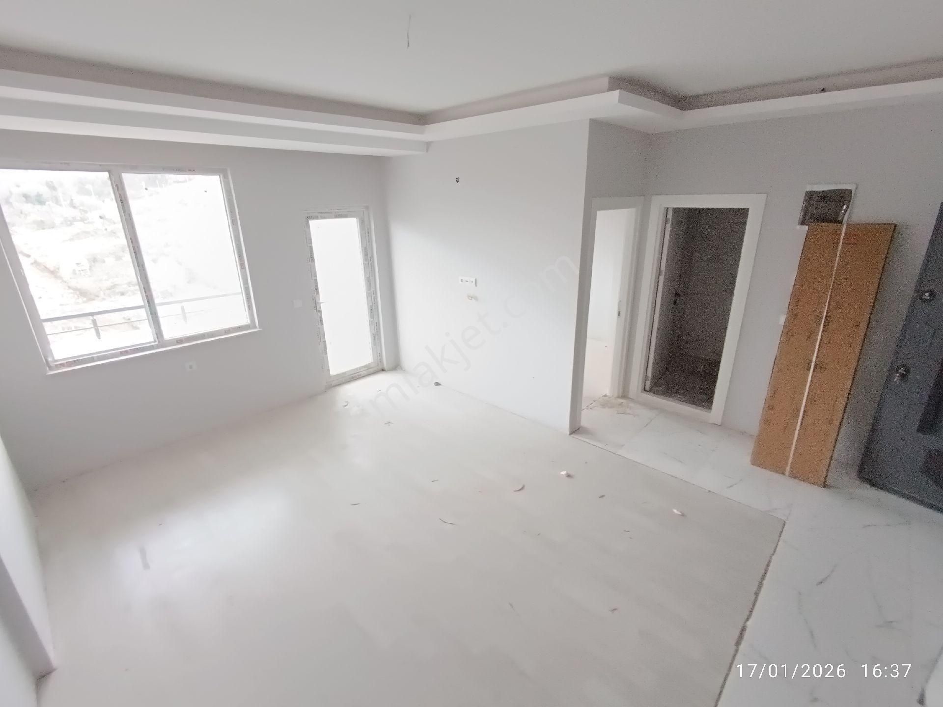 Truva//pamuklu Bulvarına Komşu Ara Kat Yerden Isıtma Deniz Manzaralı Sıfır 1+1/ - Görsel 4