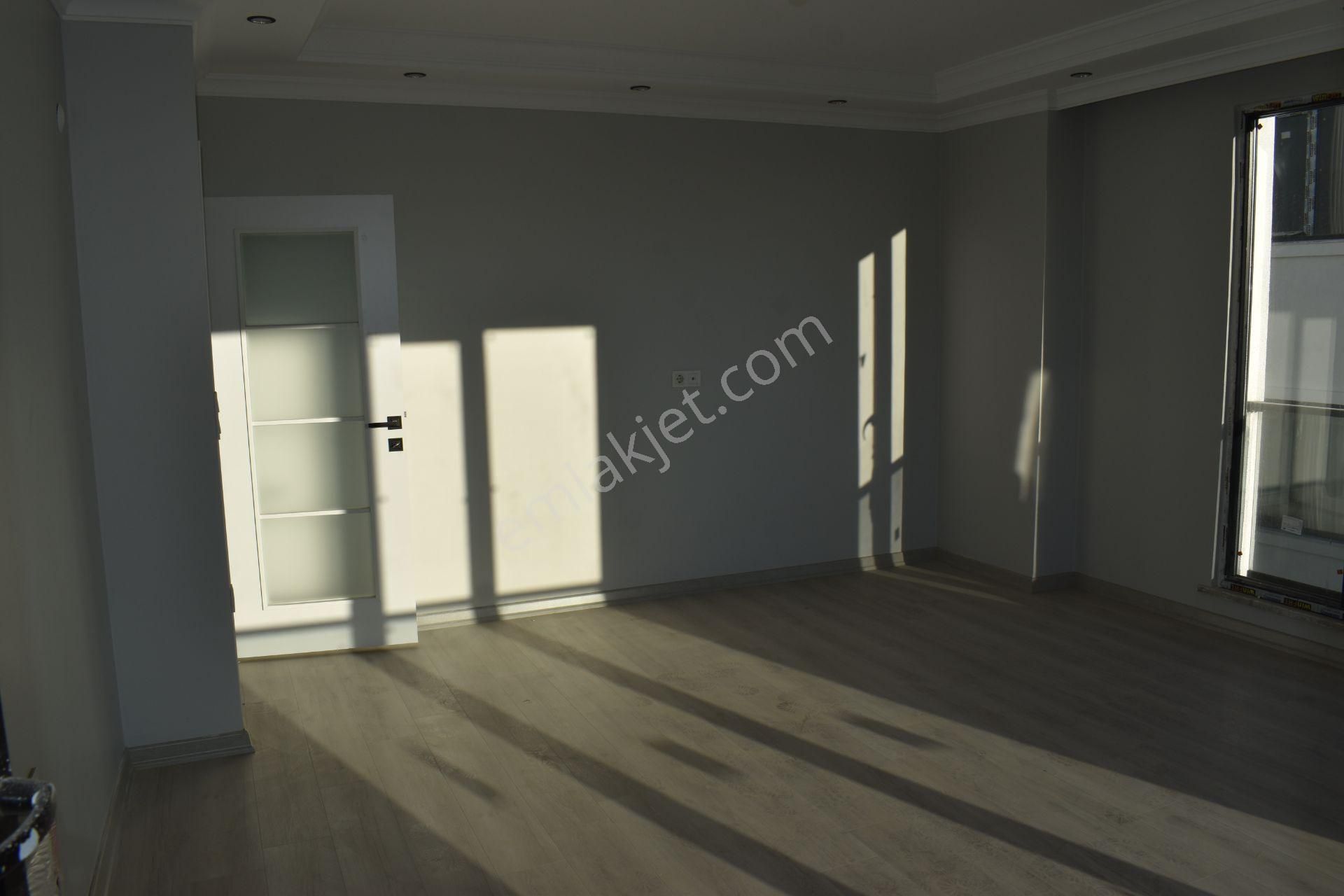 Büyükçekmece Atatürk Mah Ultra Lüks Sıfır Acil Satılık 3+1 Daire - Görsel 3