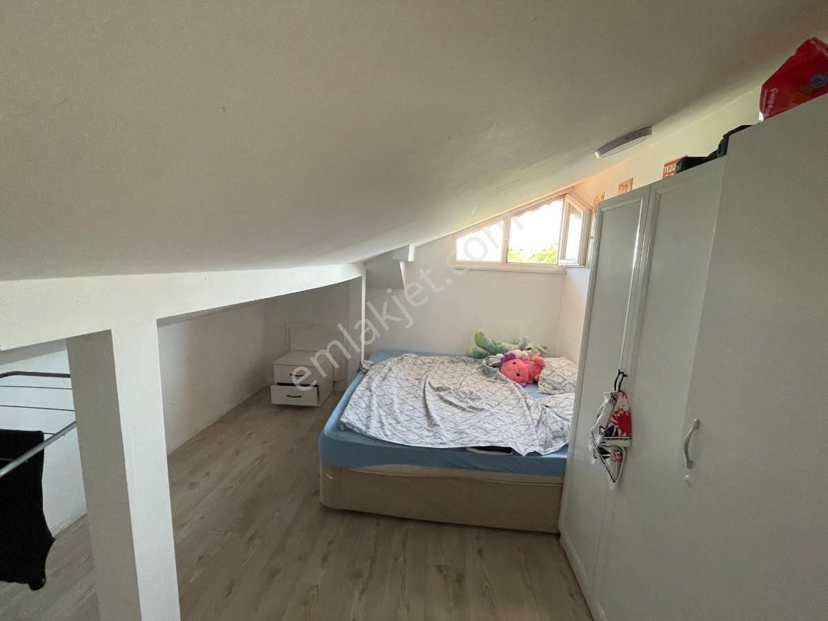 Bahçelievlerde Merkezi Konumda Kiralık 2+1 Çatı Katı - Görsel 18