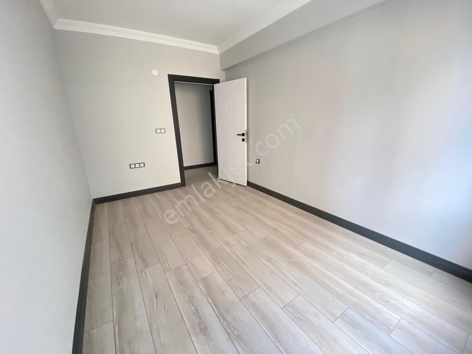 Tuğra'dan Muhittin Mah. 3+1 Kat Ve Cephe Seçenekli 3+1 Daireler - Görsel 14