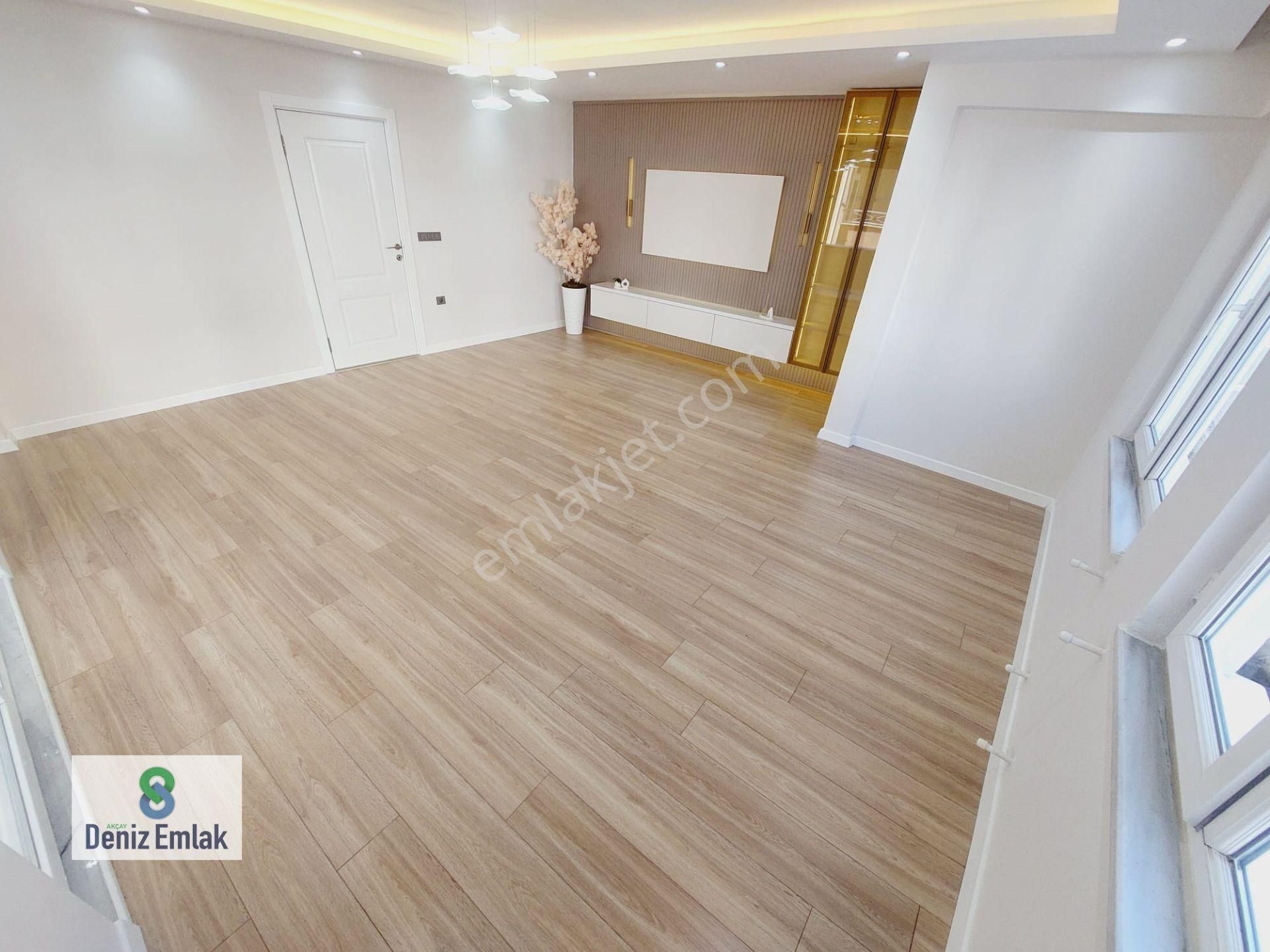 Denizden Akçayda Öncephe Ebeveynli Arakat Geniş Satılık 3+1 Daire. - Görsel 2