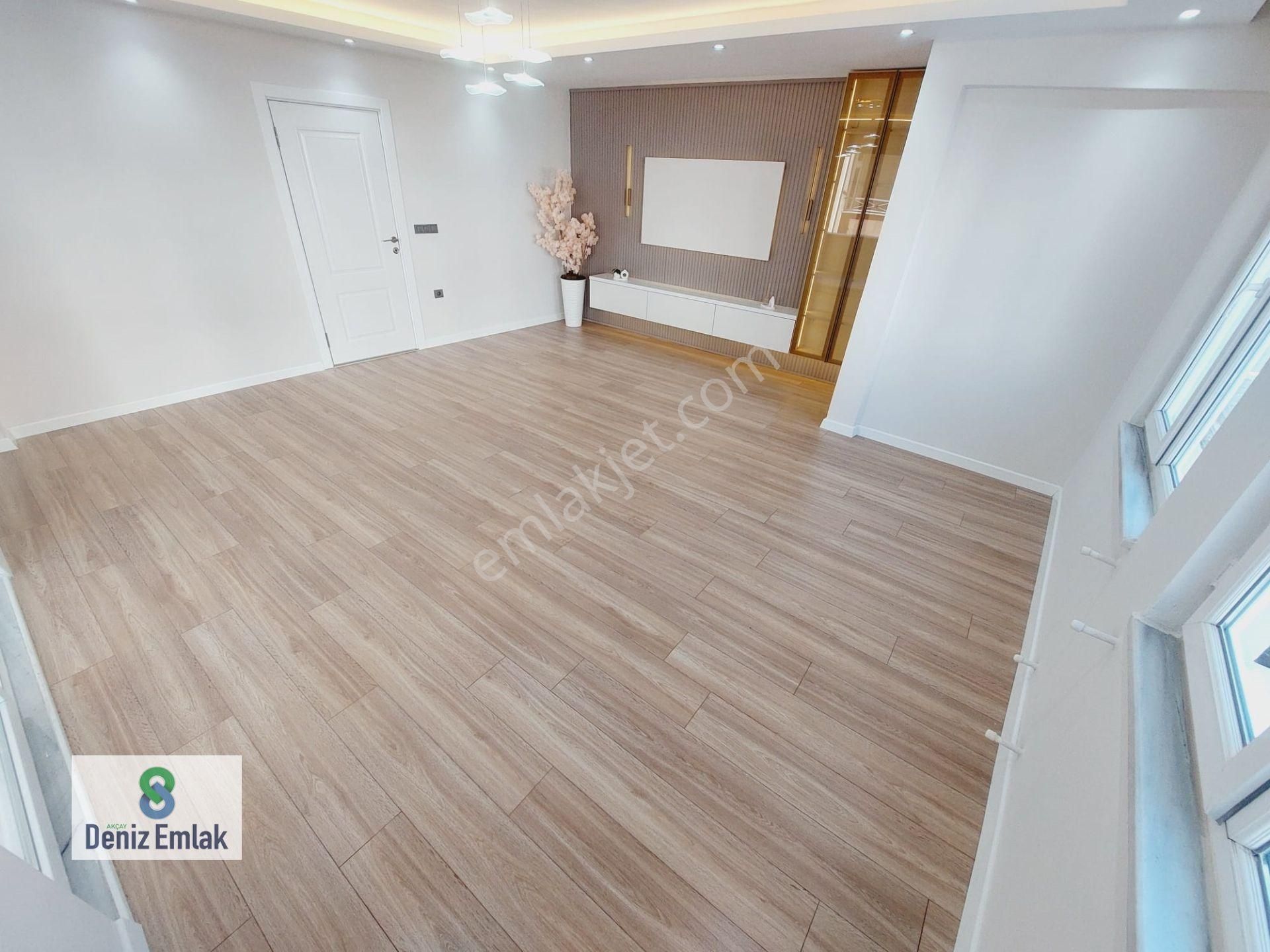 Denizden Akçayda Öncephe Ebeveynli Arakat Geniş Satılık 3+1 Daire. - Görsel 20