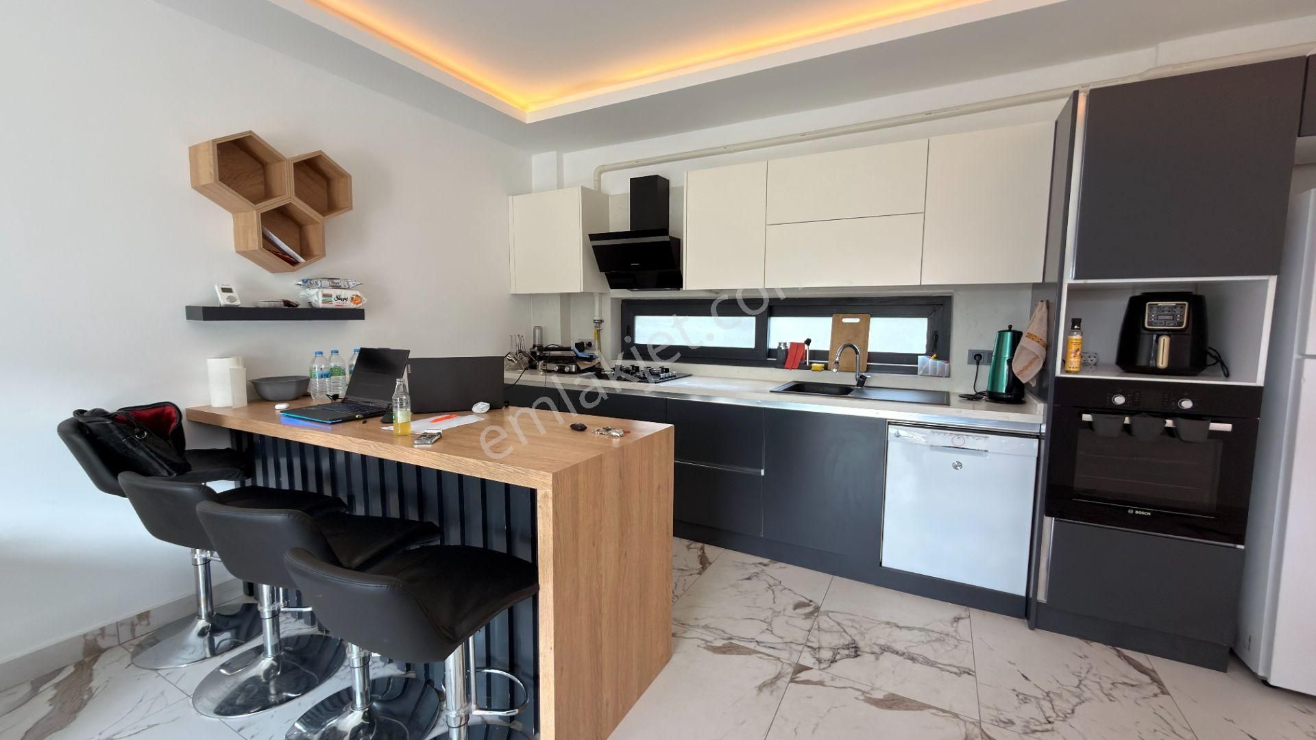 Karaova'da Villa Tadında Satılık Muhteşem 2+1 - Görsel 15