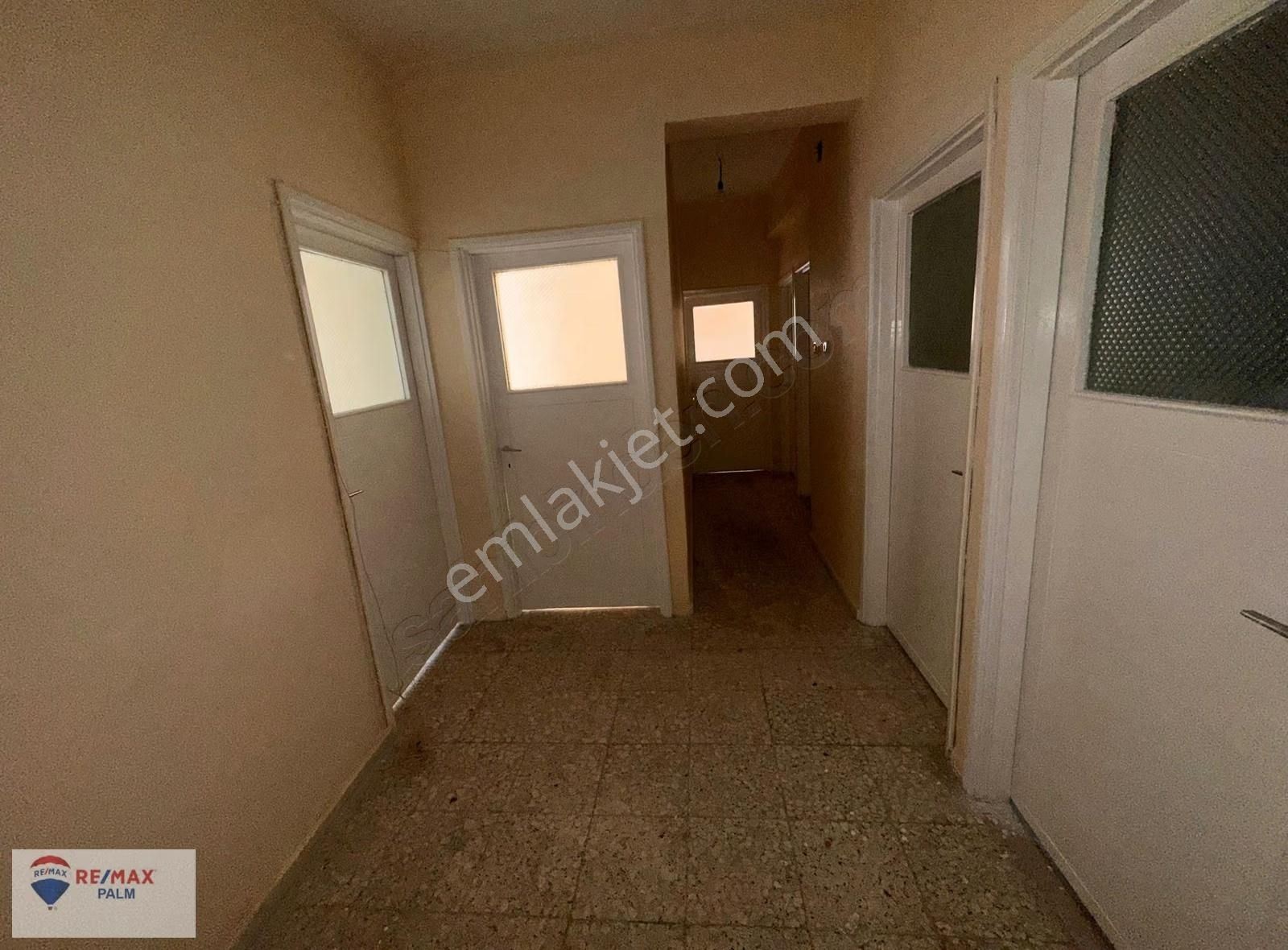 Remax Palm'den Merkezi Konumda Kiralık 3+1 Daire - Görsel 5