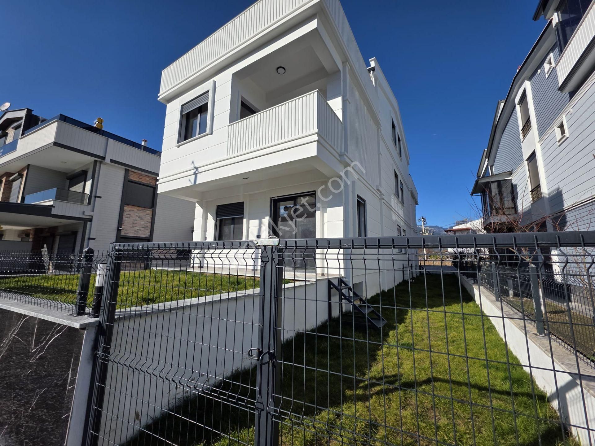 Irmaksudan Akçay Da Bahçe Kullanımlı 2+1 Mustakil Tadında Daire