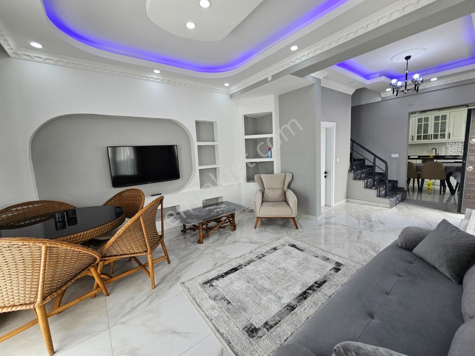 3+2 Müstakil Havuzlu ,tüm Odalarda Ebevyn Banyolu Villa - Görsel 16