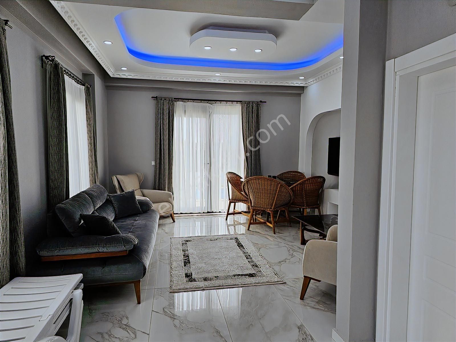 3+2 Müstakil Havuzlu ,tüm Odalarda Ebevyn Banyolu Villa - Görsel 28